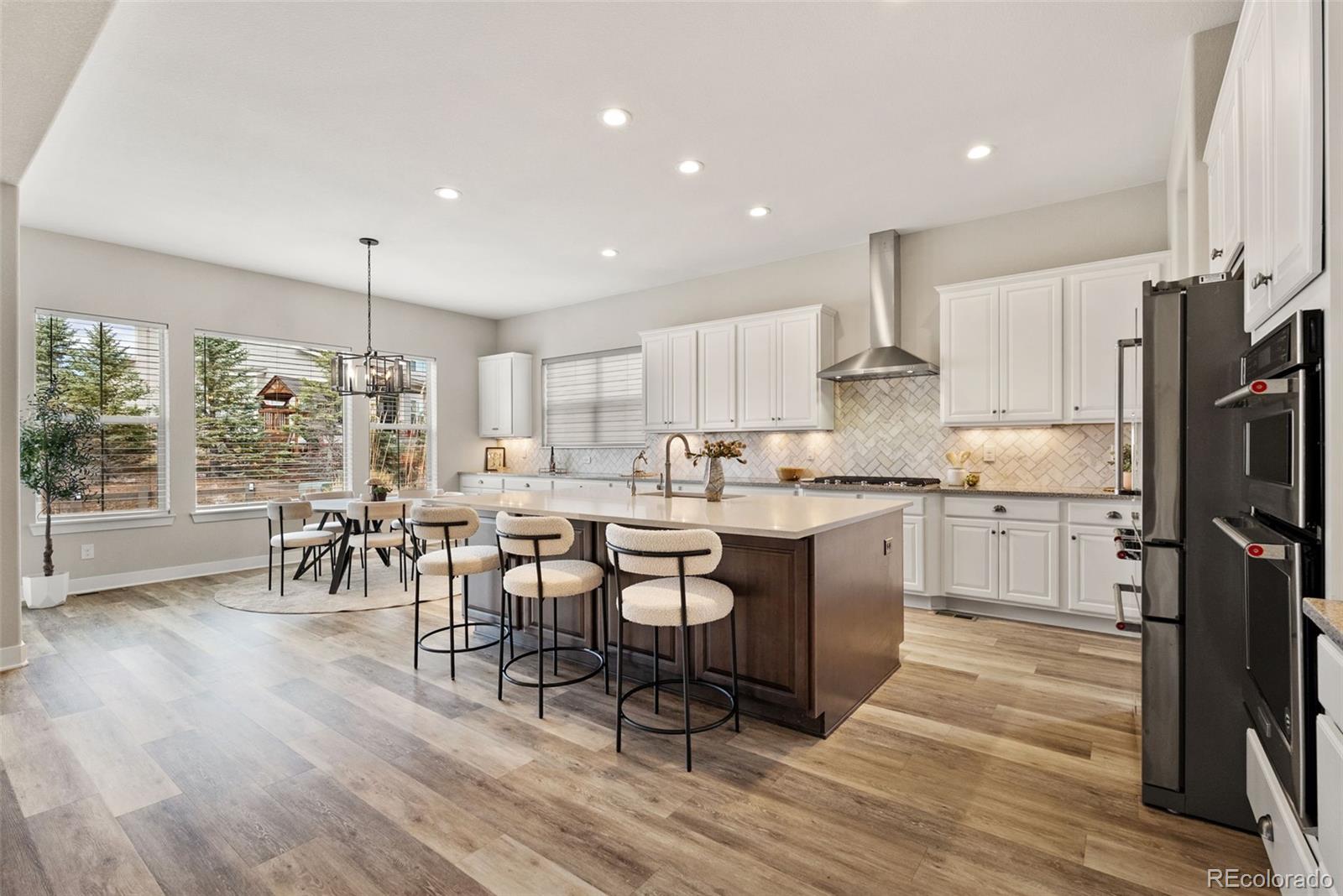 MLS Image #17 for 27620 e lakeview drive,aurora, Colorado