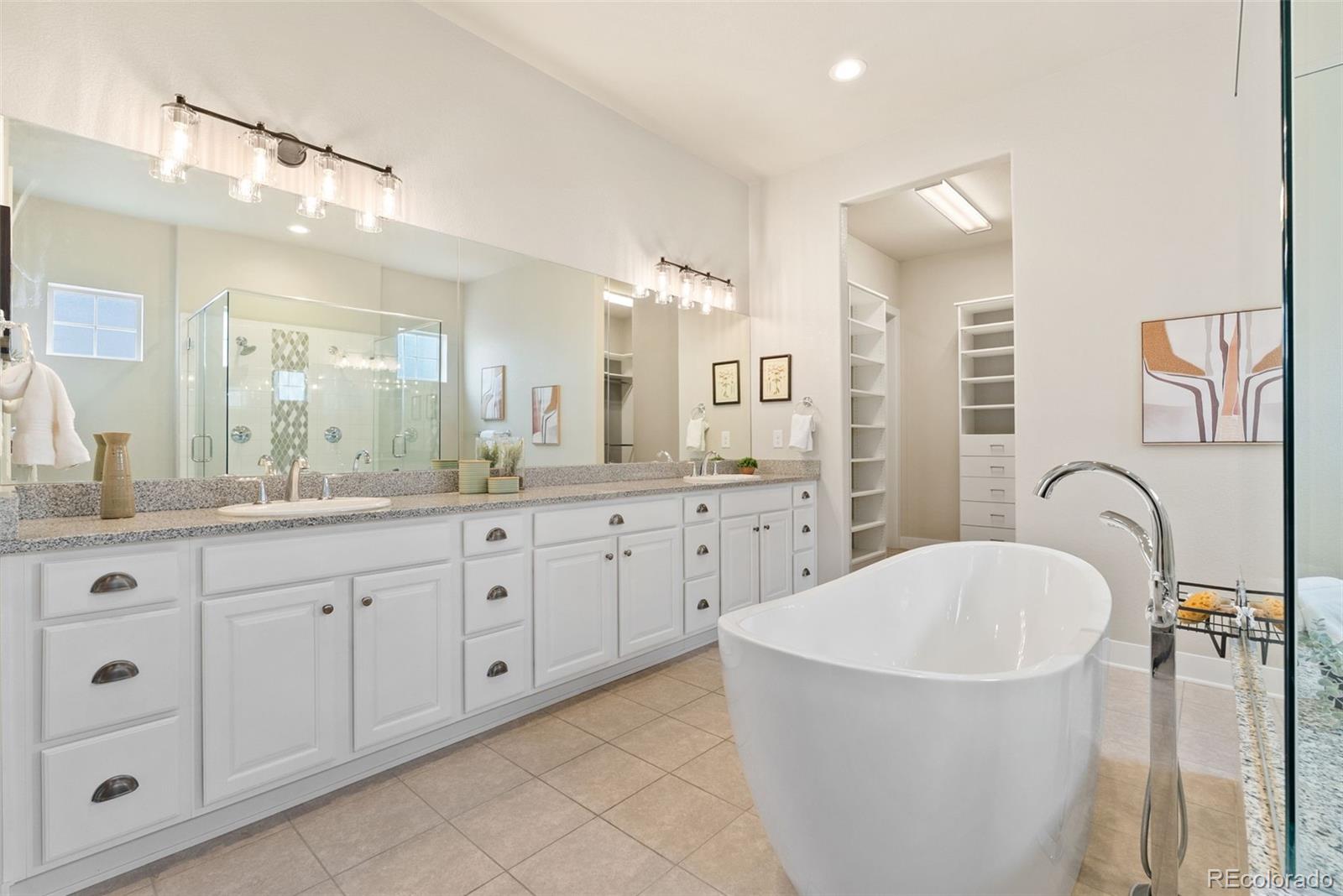 MLS Image #25 for 27620 e lakeview drive,aurora, Colorado