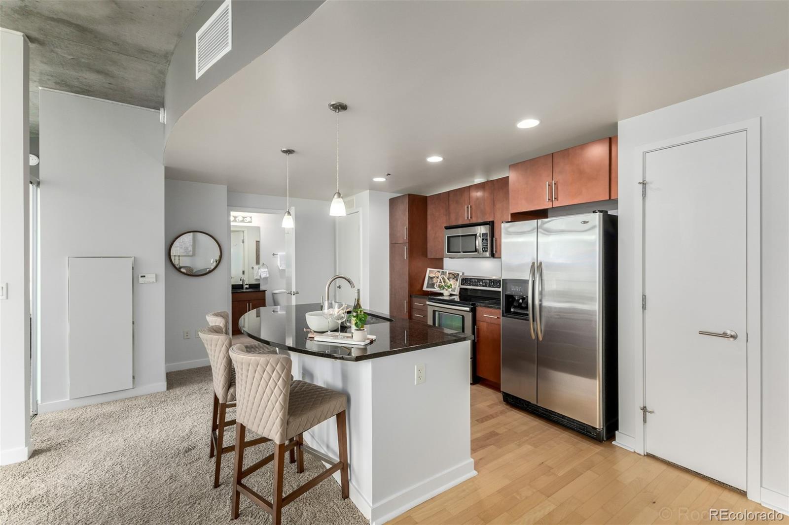MLS Image #7 for 891  14th street 1707,denver, Colorado