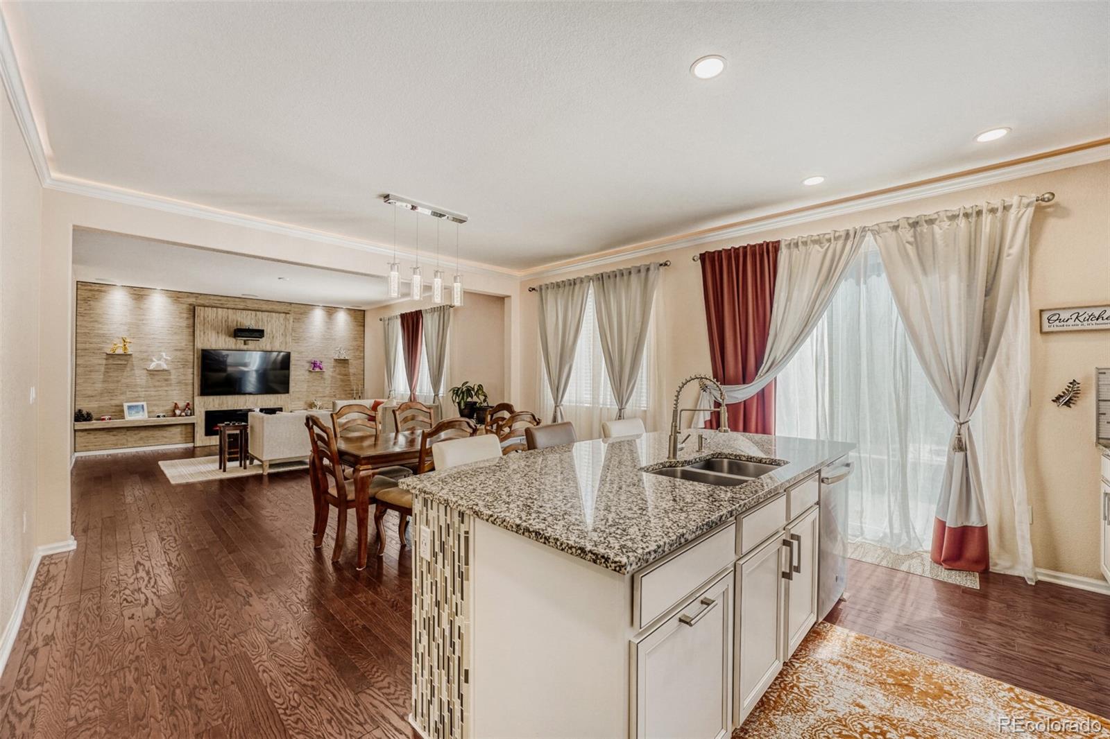MLS Image #15 for 25060 e maple place,aurora, Colorado