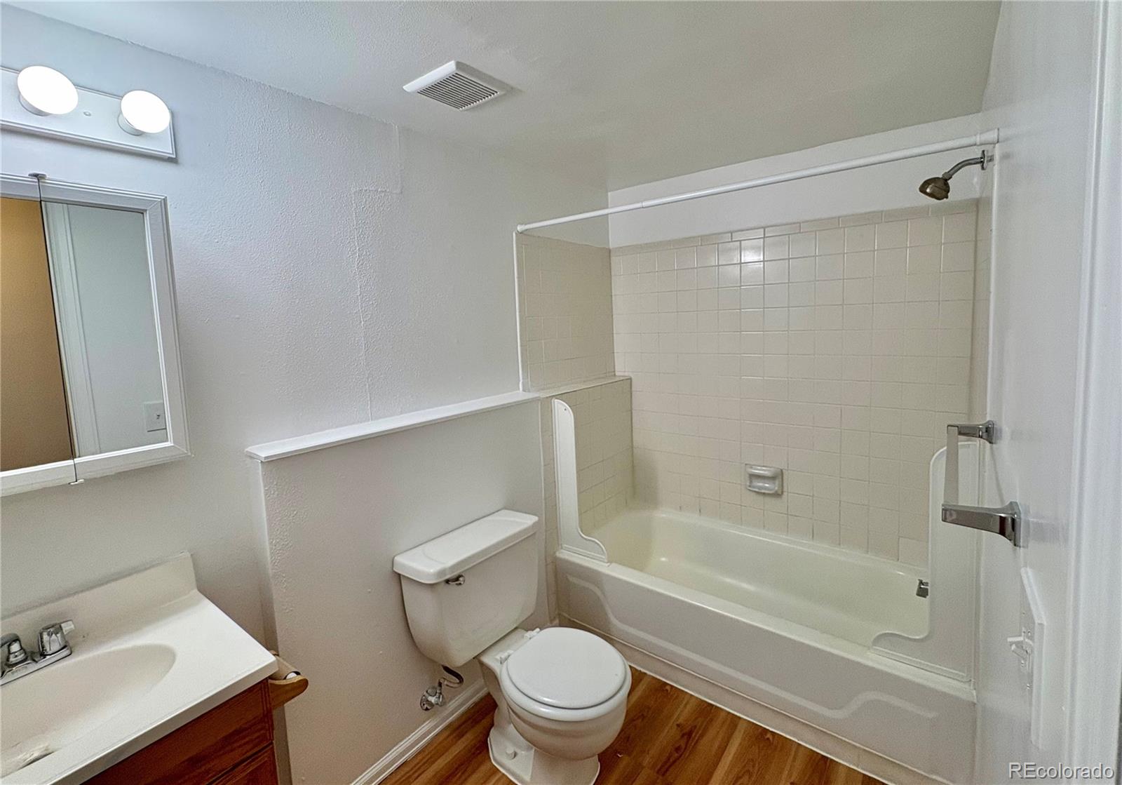MLS Image #18 for 14794 e 2nd avenue,aurora, Colorado