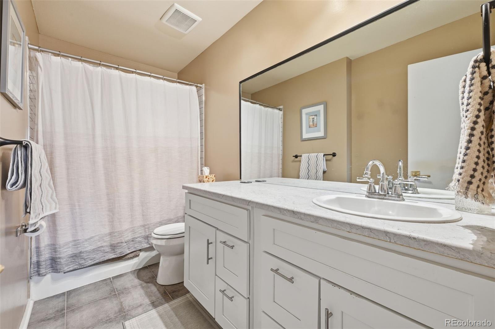 MLS Image #14 for 4234 w pondview drive,littleton, Colorado