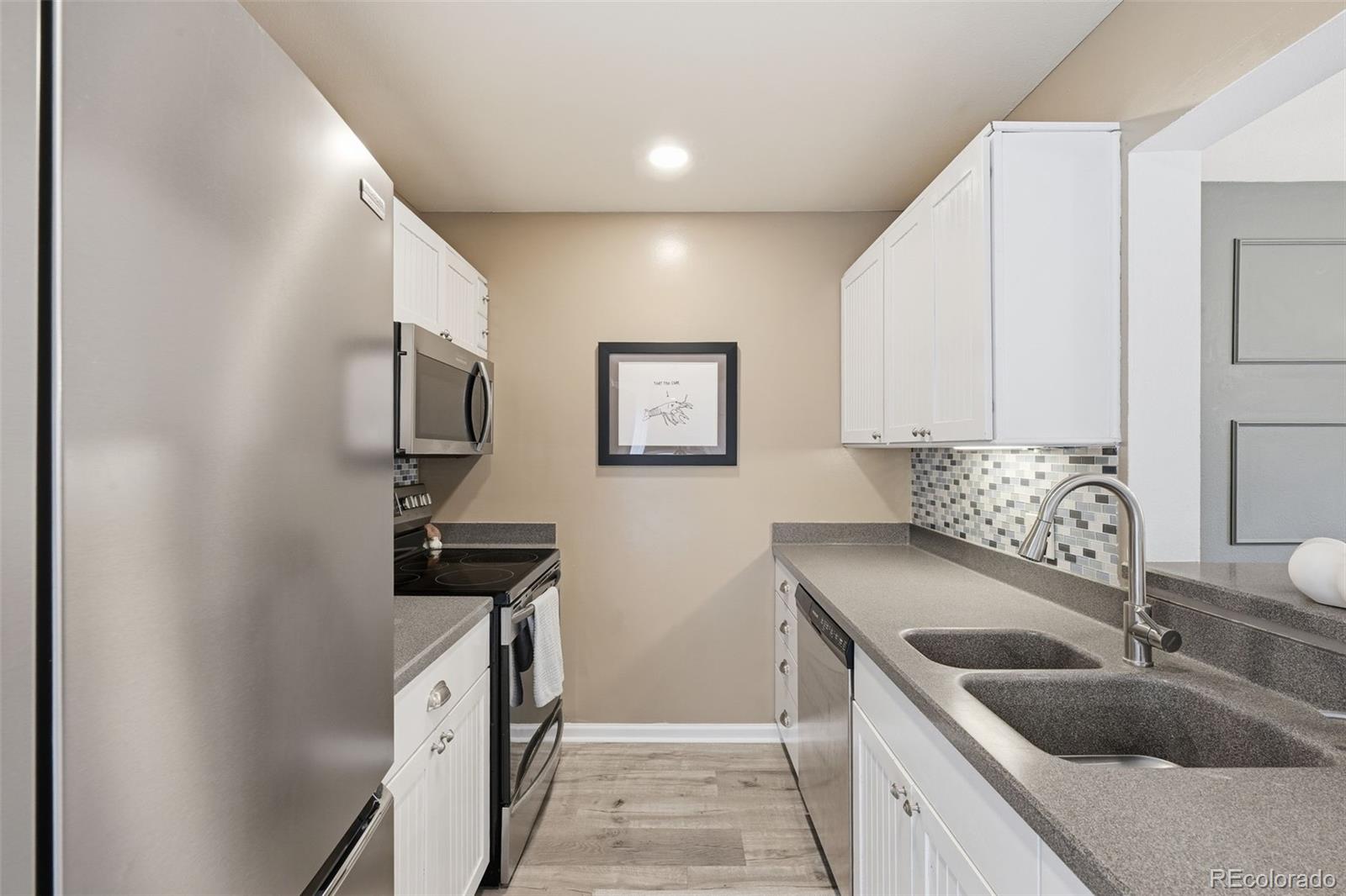 MLS Image #8 for 4234 w pondview drive,littleton, Colorado
