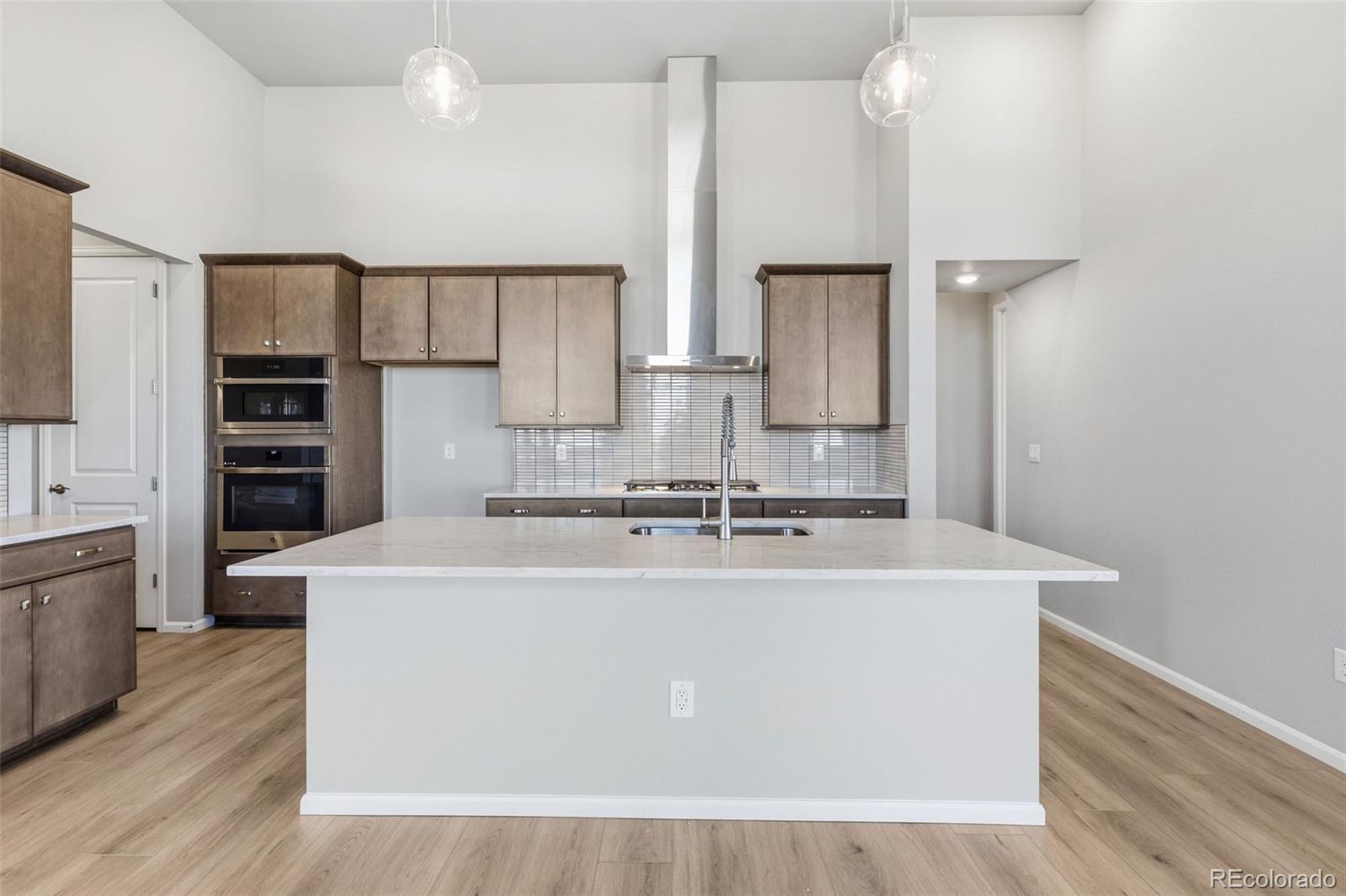 MLS Image #5 for 1933 s eaton park way,aurora, Colorado