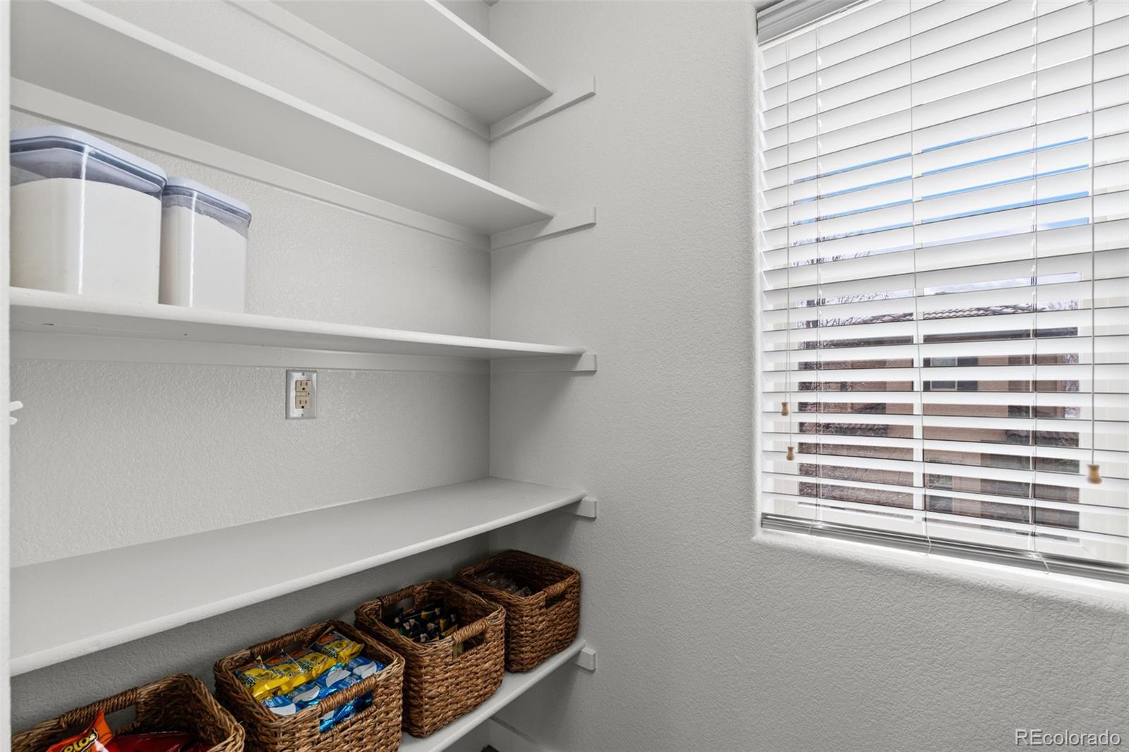 MLS Image #10 for 2270  valentia street ,denver, Colorado