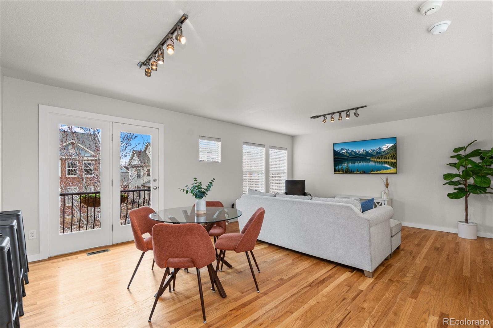 MLS Image #2 for 2270  valentia street ,denver, Colorado