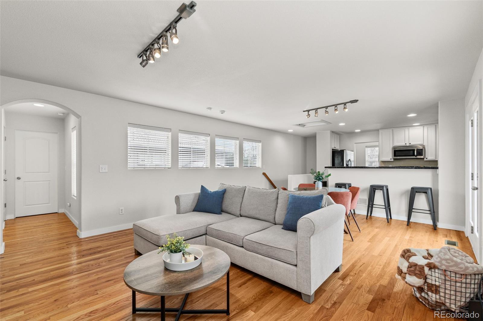 MLS Image #4 for 2270  valentia street ,denver, Colorado