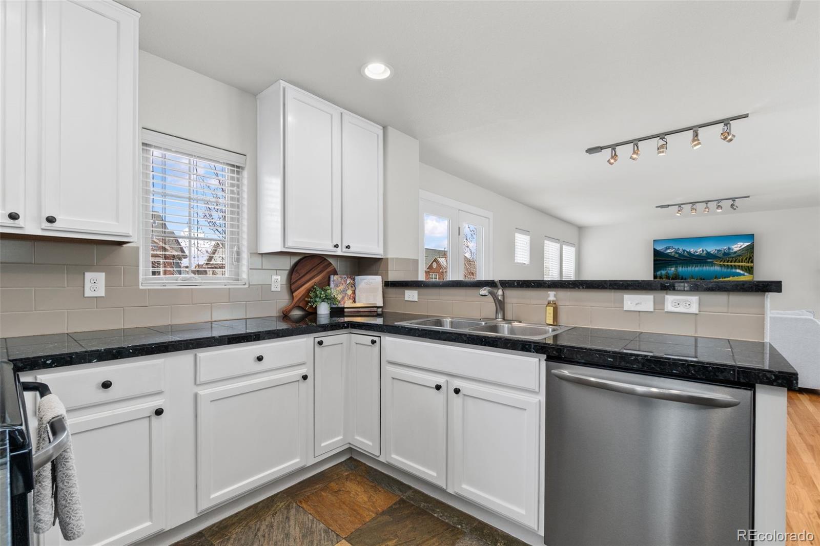 MLS Image #9 for 2270  valentia street ,denver, Colorado