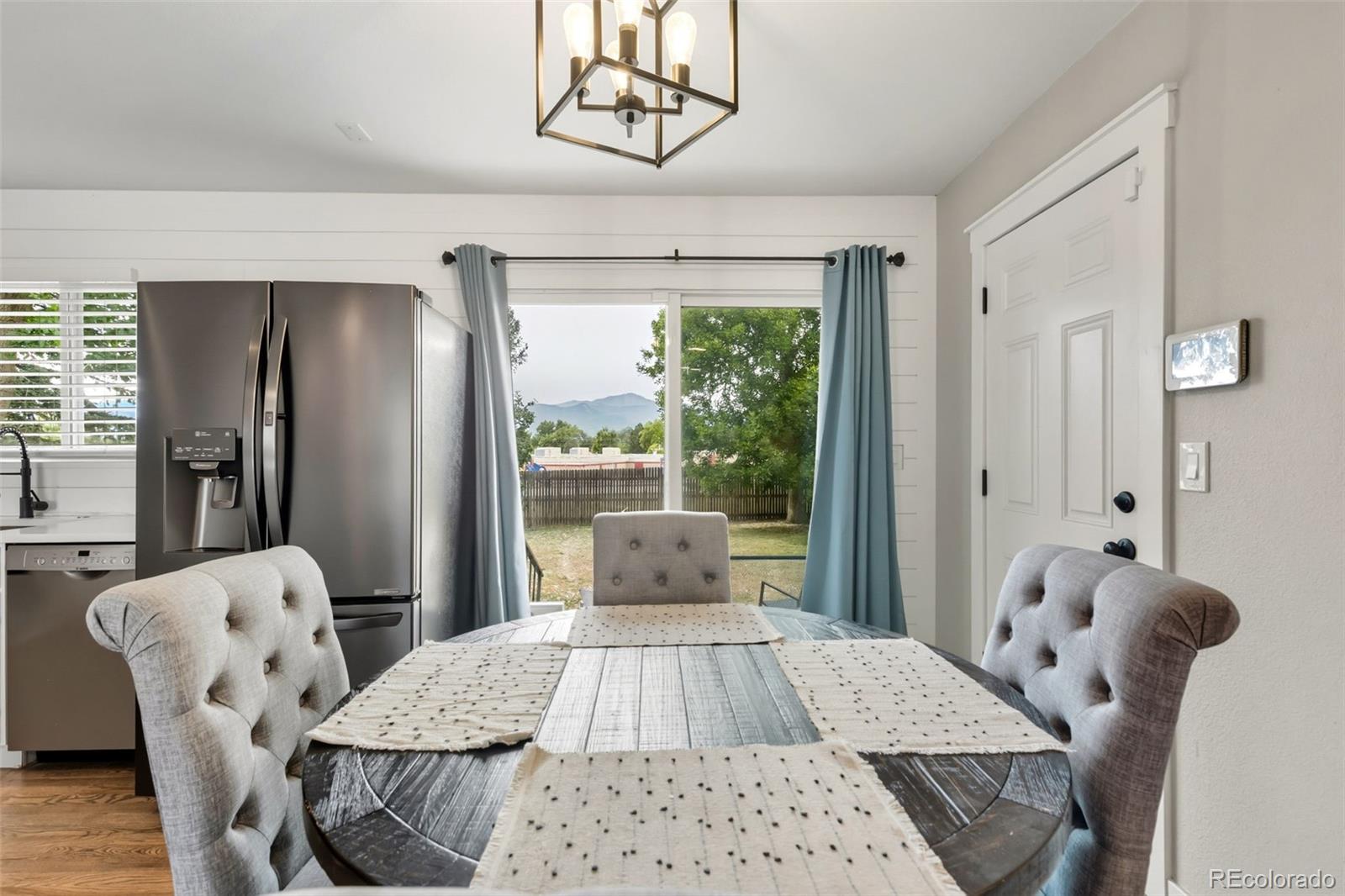 MLS Image #12 for 1414  martin drive,colorado springs, Colorado
