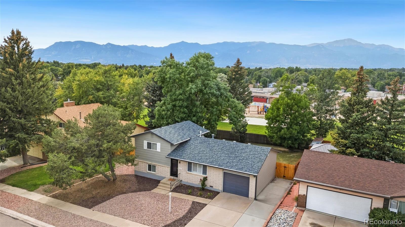MLS Image #2 for 1414  martin drive,colorado springs, Colorado