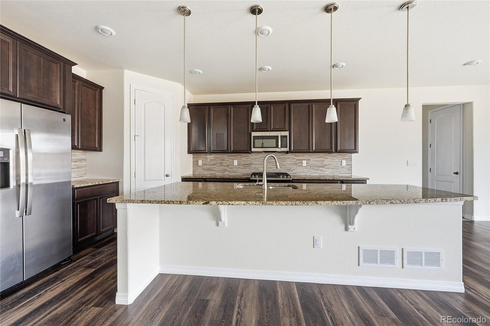 MLS Image #5 for 16338 n milwaukee street,thornton, Colorado