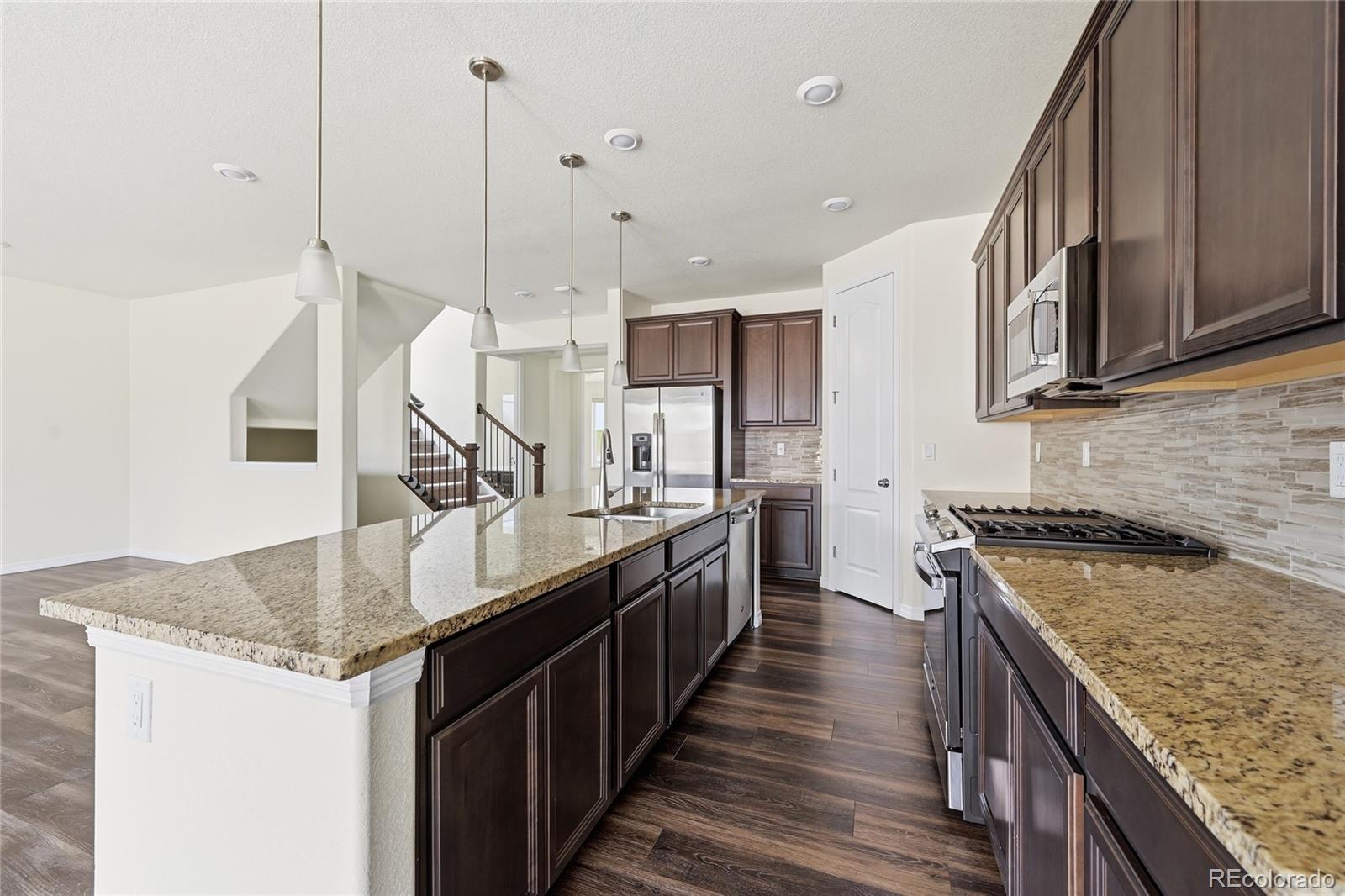 MLS Image #6 for 16338 n milwaukee street,thornton, Colorado