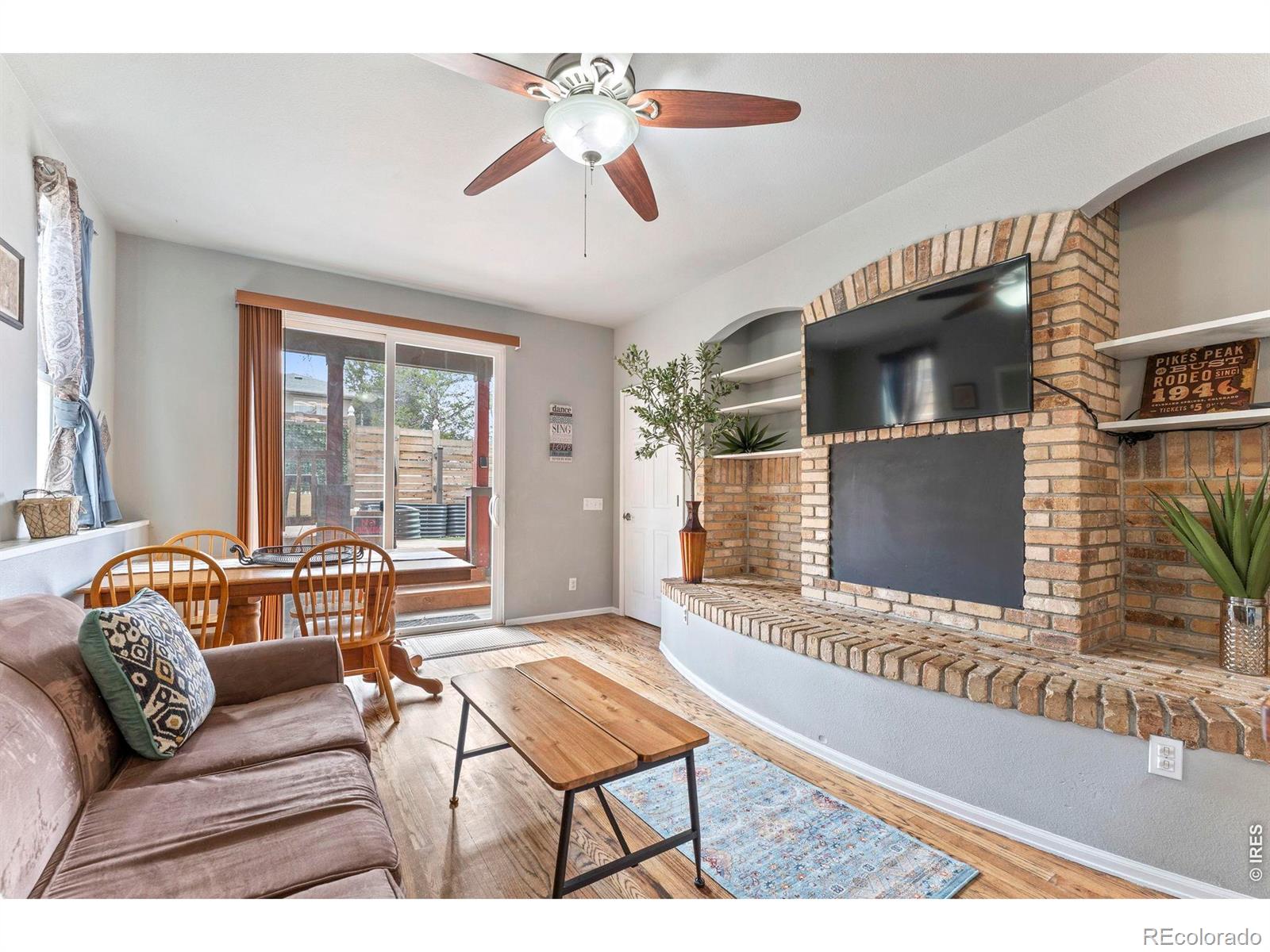 MLS Image #11 for 321  graceland grove,colorado springs, Colorado