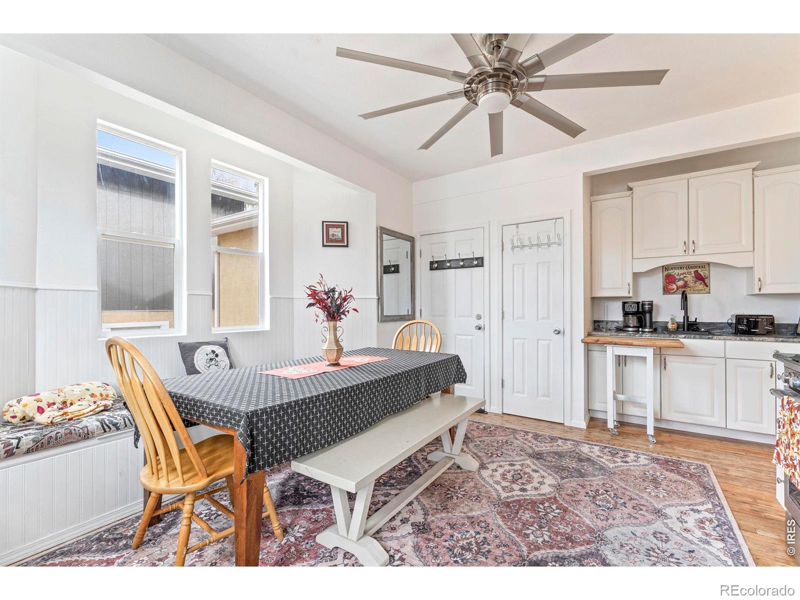 MLS Image #5 for 321  graceland grove,colorado springs, Colorado