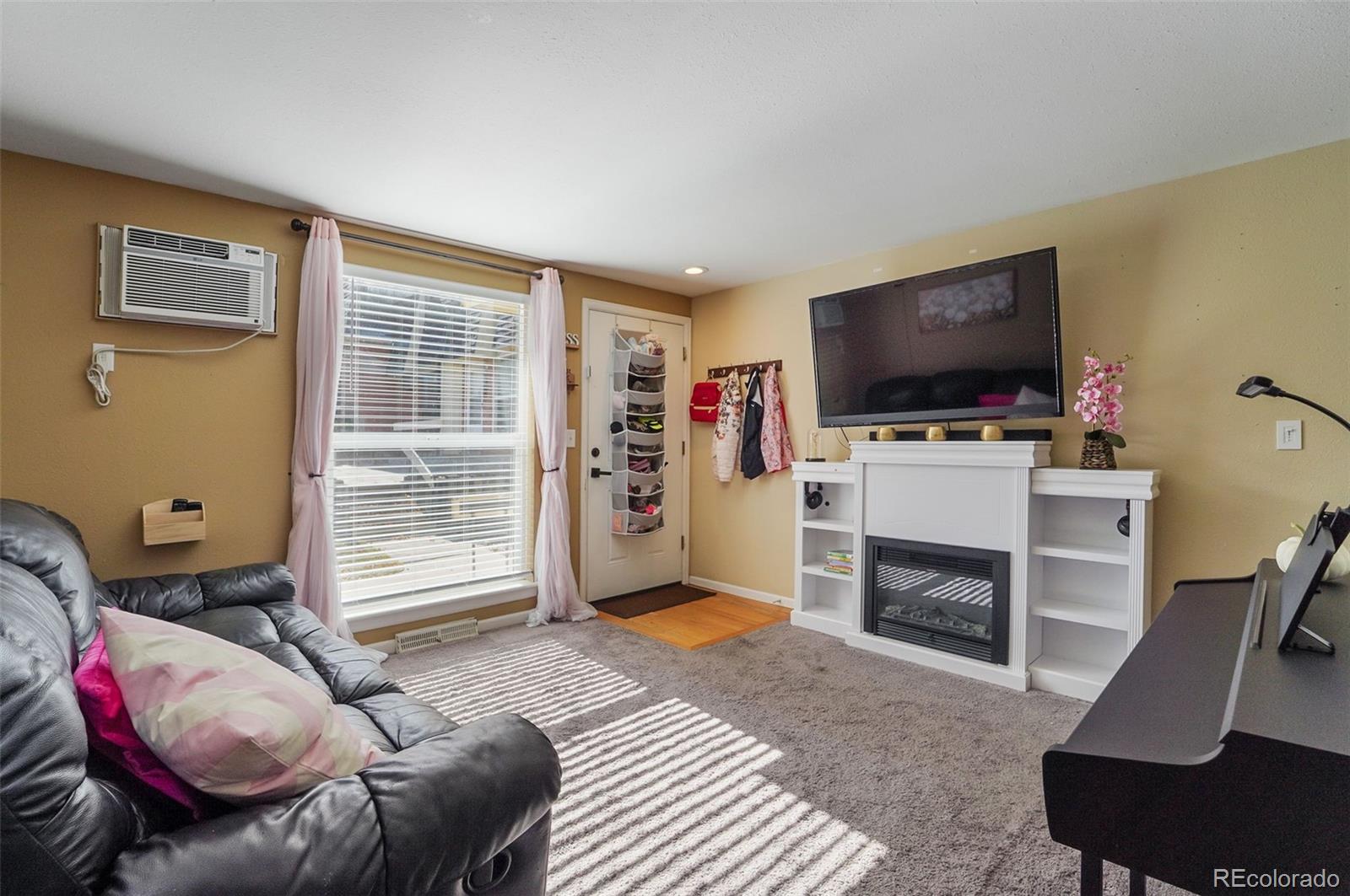 MLS Image #5 for 5809 s pearl street ,centennial, Colorado