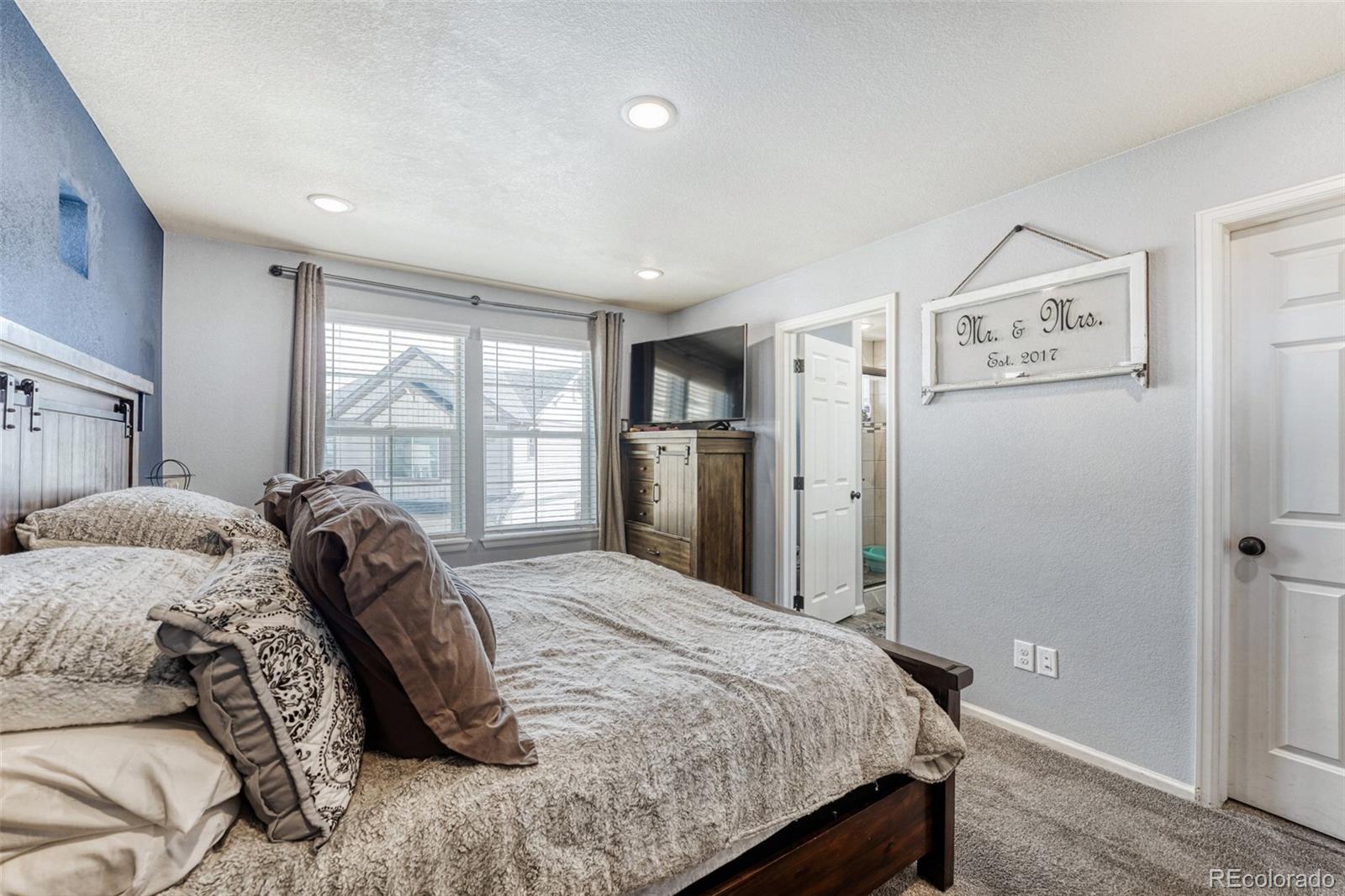 MLS Image #15 for 26168 e maple drive,aurora, Colorado