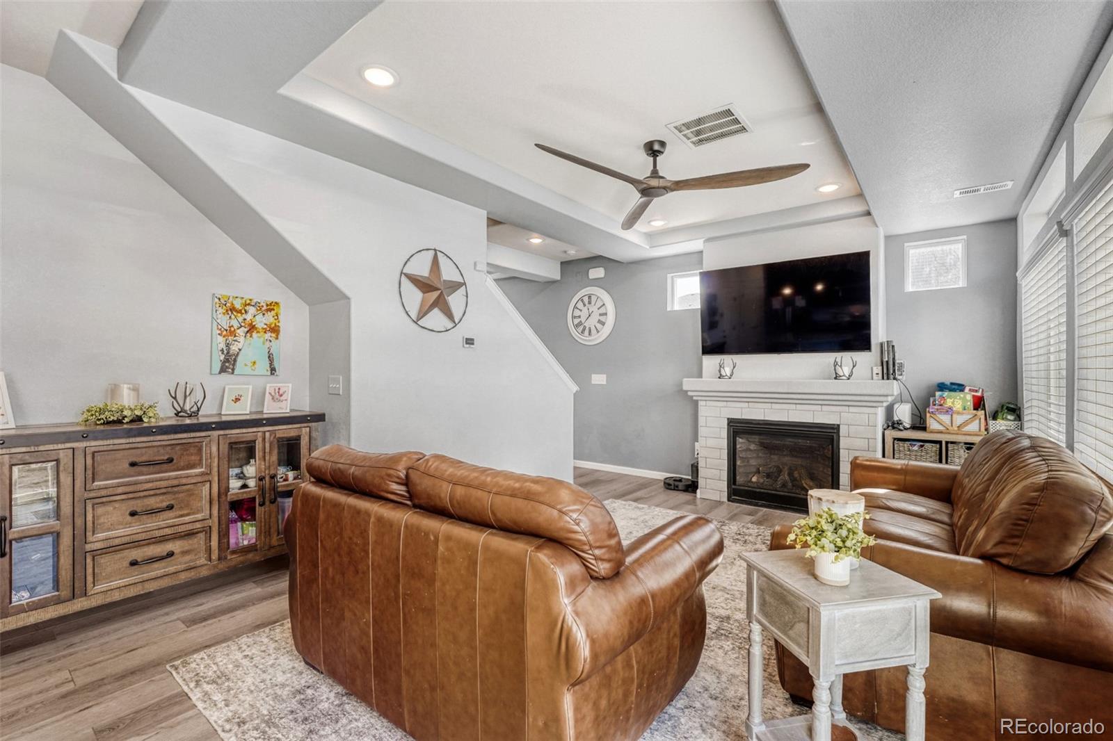 MLS Image #7 for 26168 e maple drive,aurora, Colorado