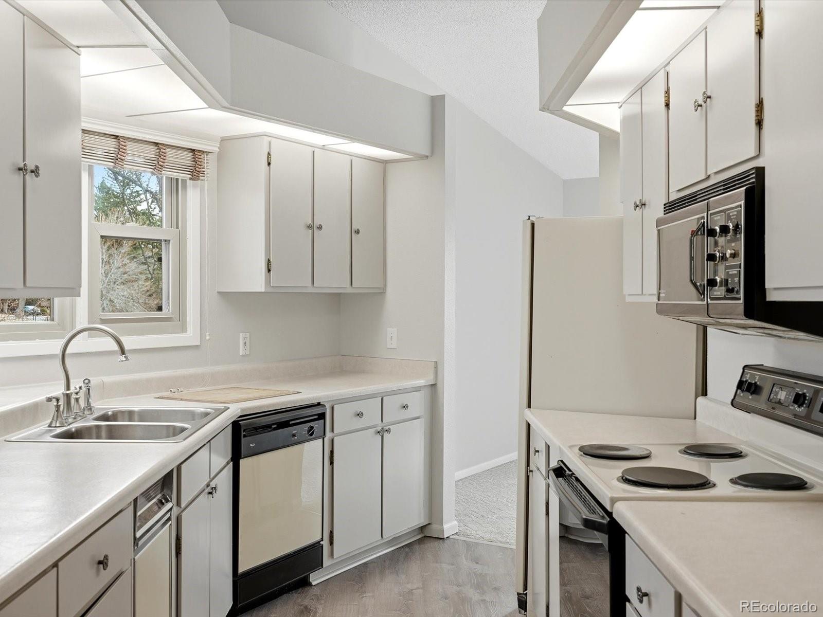 MLS Image #11 for 26  douglas drive,broomfield, Colorado