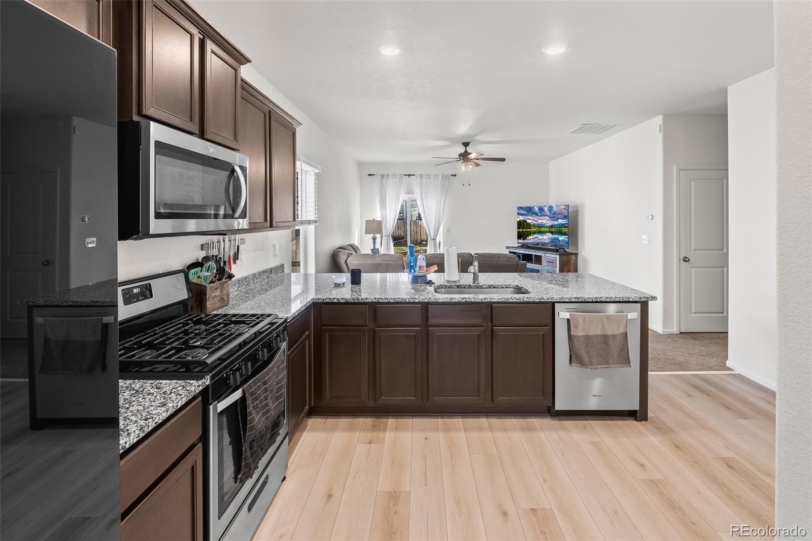MLS Image #10 for 7214  aspen brook avenue,frederick, Colorado
