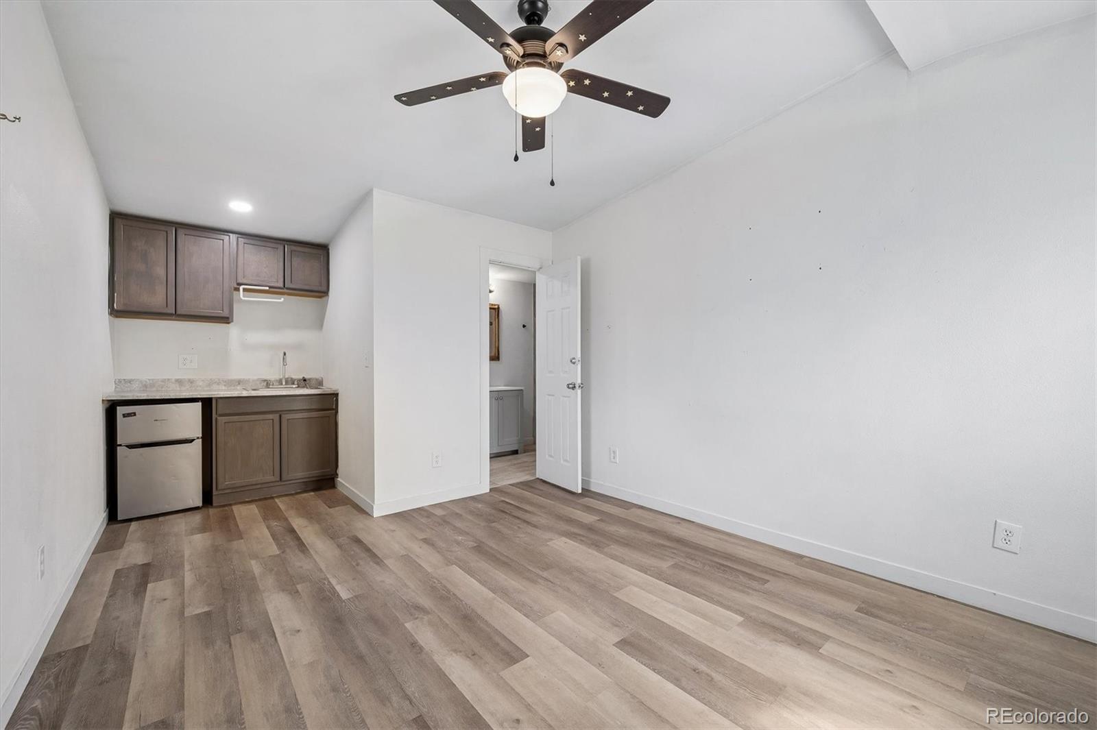 MLS Image #20 for 5134  saint paul street,denver, Colorado