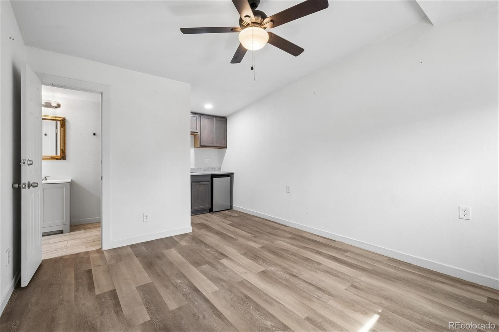 MLS Image #22 for 5134  saint paul street,denver, Colorado