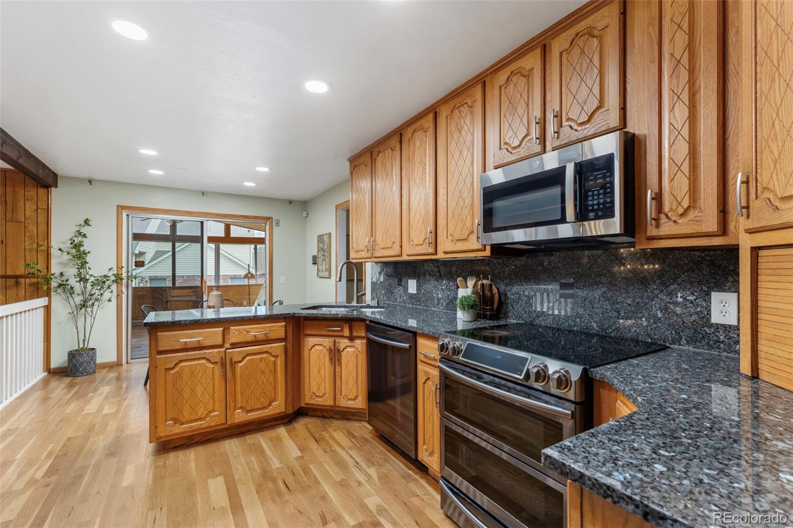 MLS Image #10 for 11335 e arkansas avenue,aurora, Colorado
