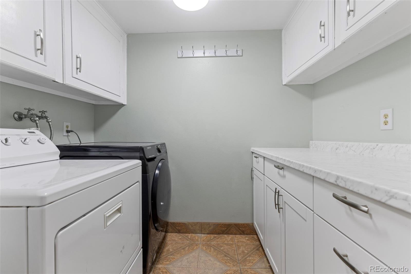 MLS Image #20 for 11335 e arkansas avenue,aurora, Colorado