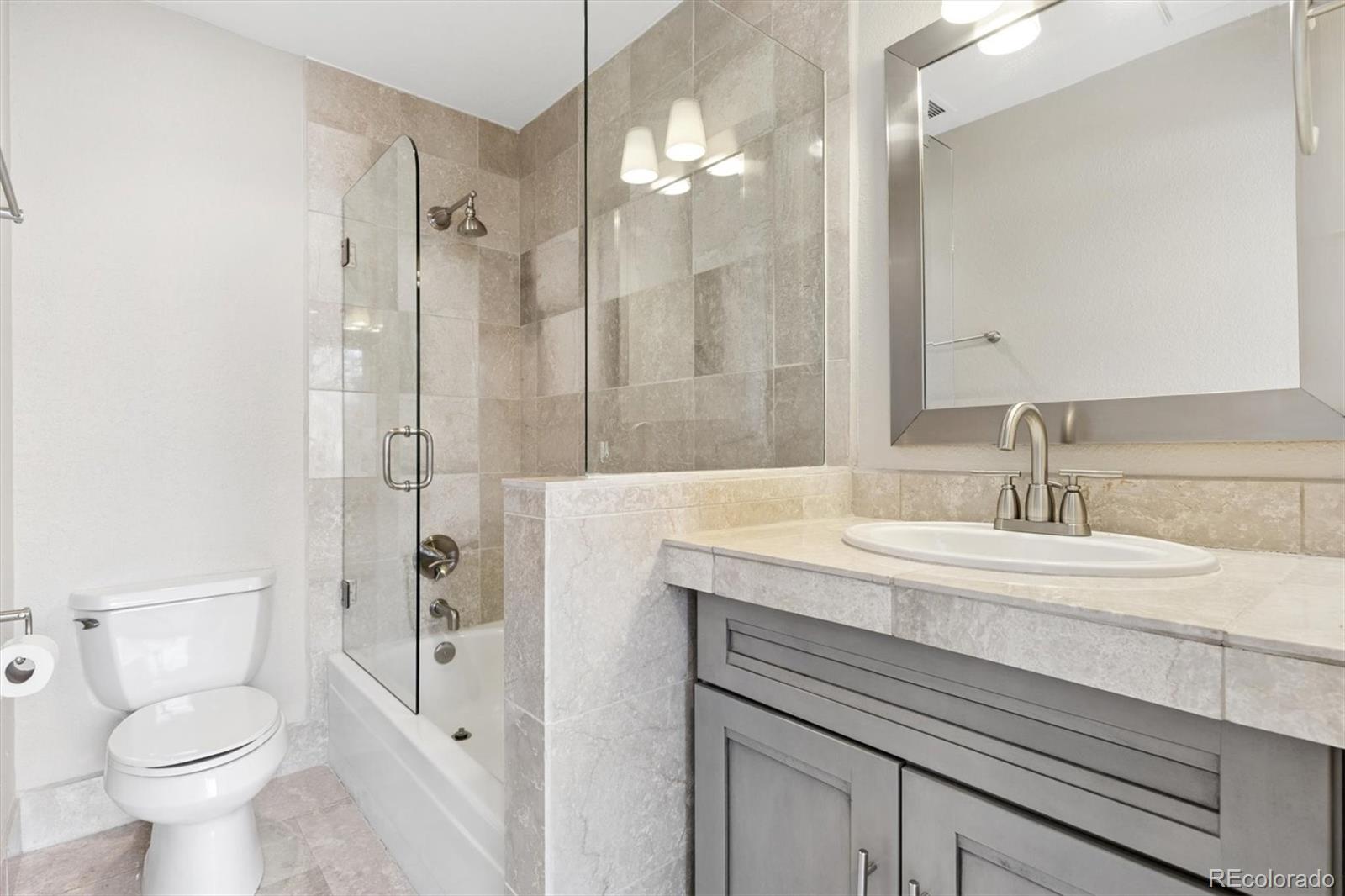 MLS Image #28 for 2450 e 5th avenue n,denver, Colorado