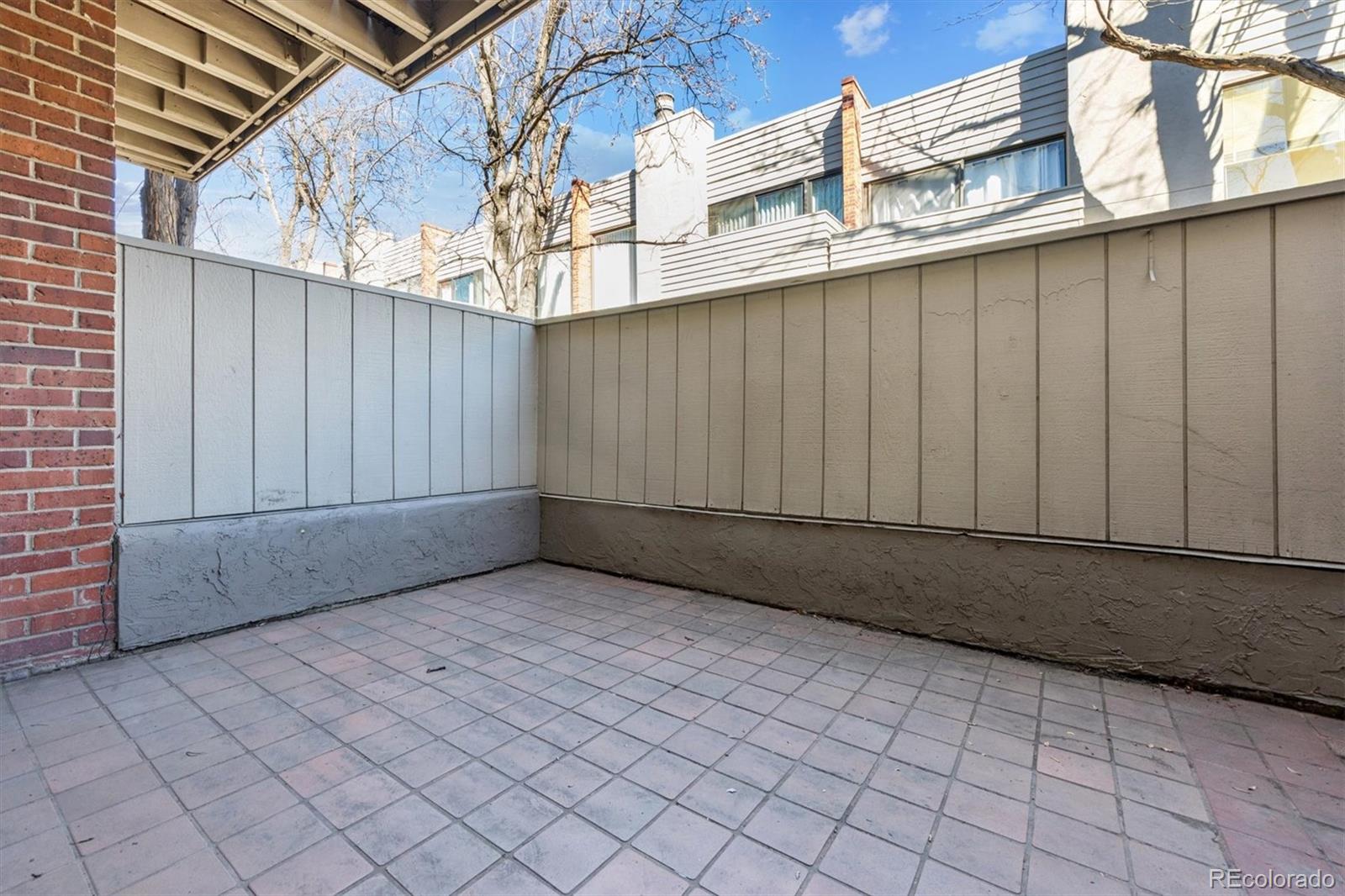 MLS Image #32 for 2450 e 5th avenue n,denver, Colorado