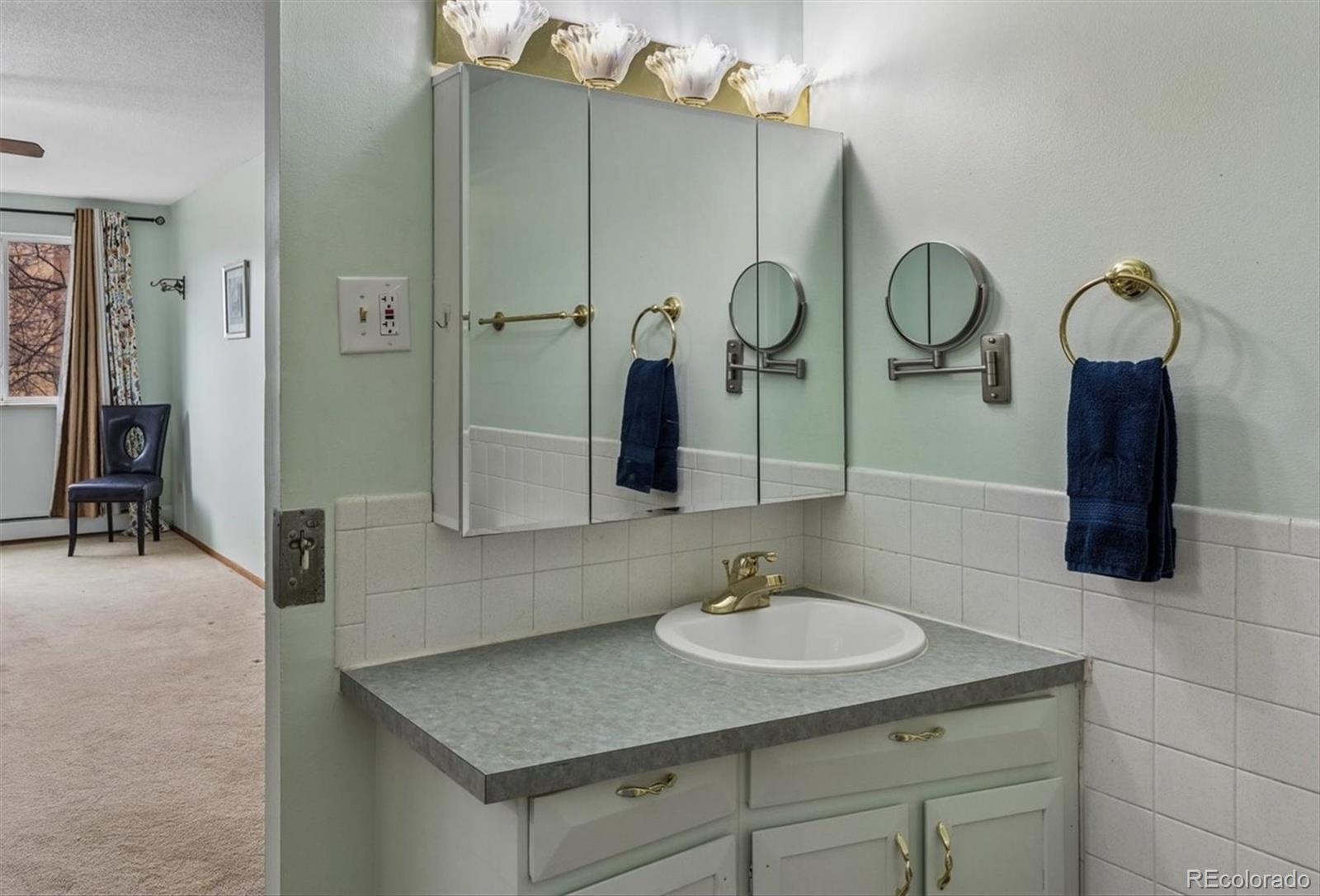 MLS Image #14 for 9155 e center avenue 3b,denver, Colorado