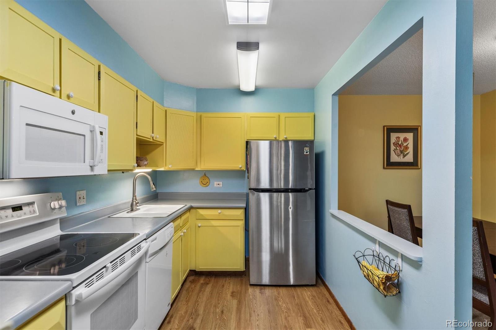 MLS Image #8 for 9155 e center avenue 3b,denver, Colorado