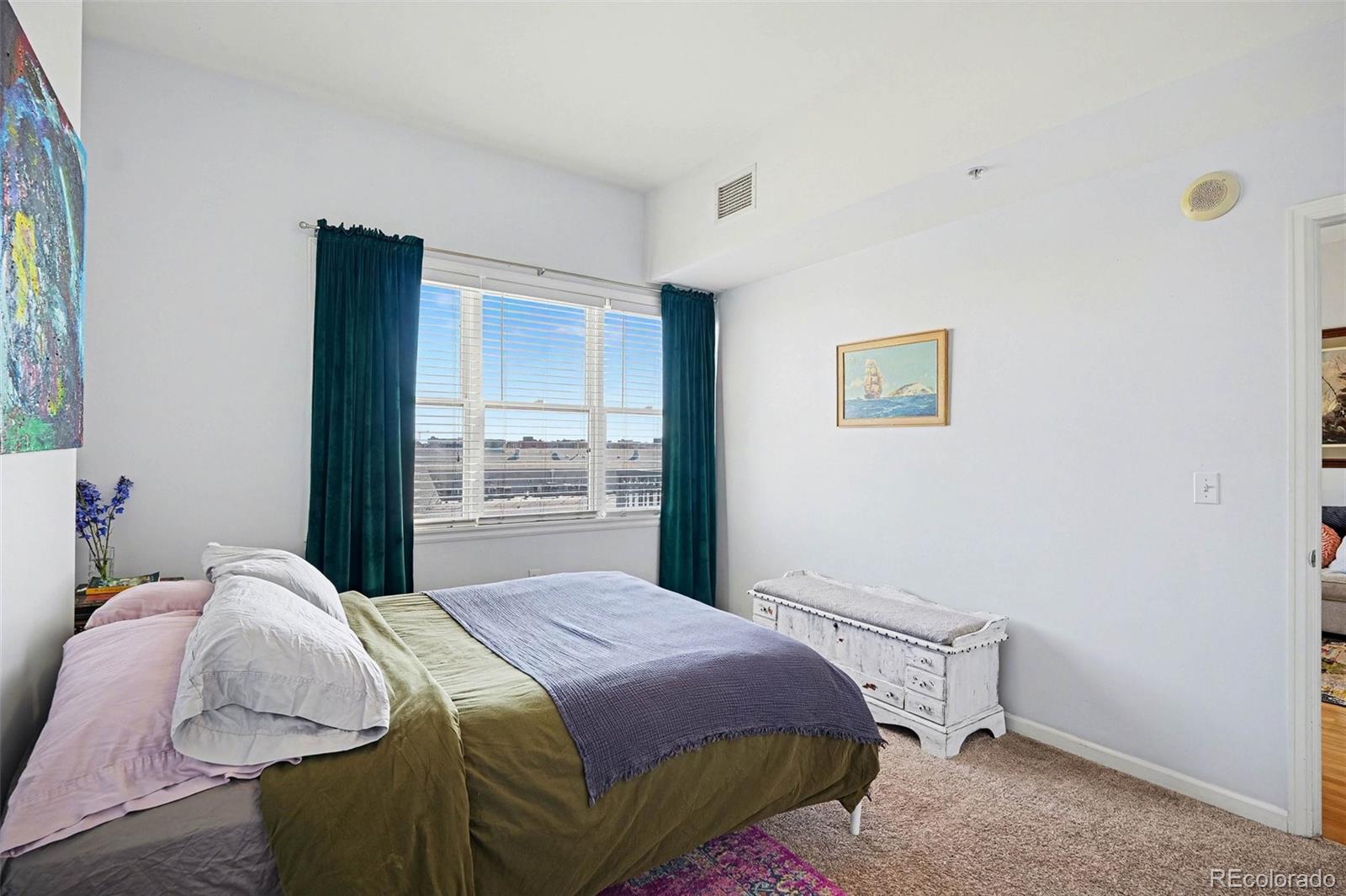 MLS Image #15 for 1950 n logan street 708,denver, Colorado