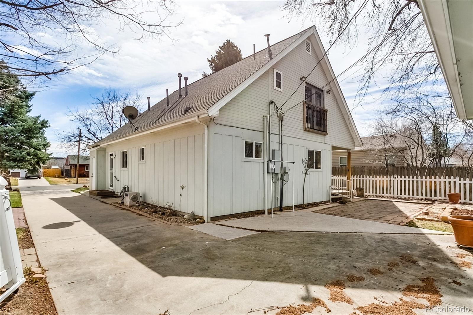 MLS Image #37 for 1385 s hudson street,denver, Colorado