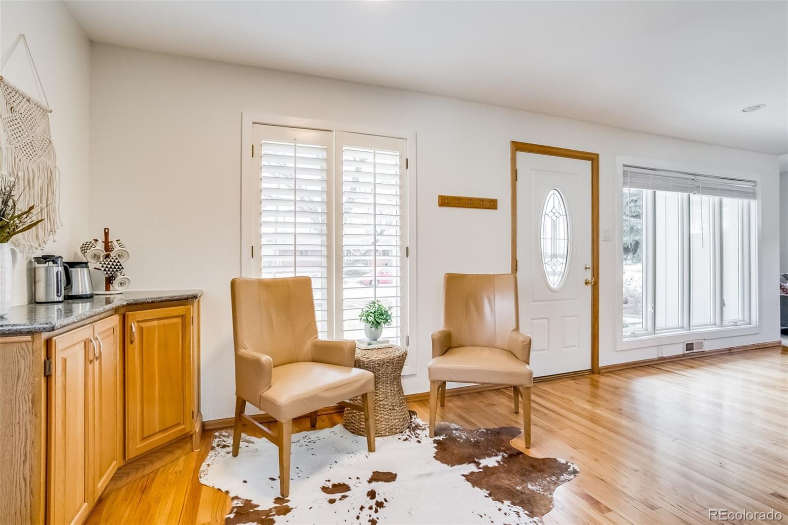 MLS Image #6 for 1385 s hudson street,denver, Colorado