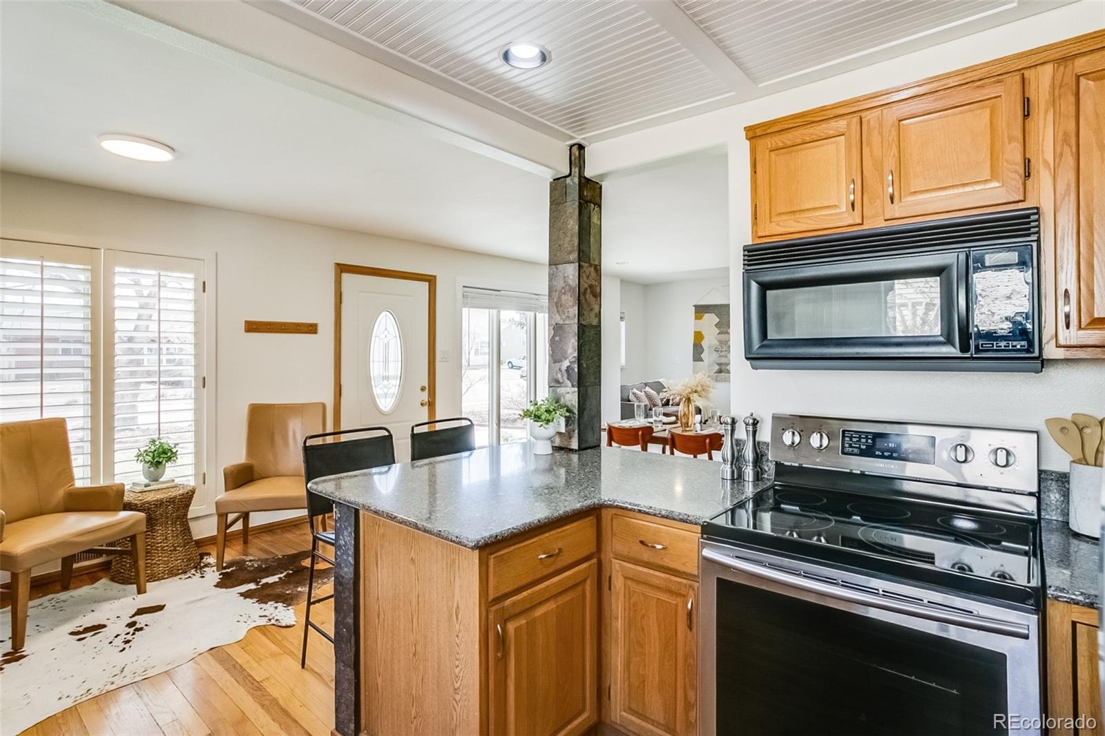 MLS Image #9 for 1385 s hudson street,denver, Colorado