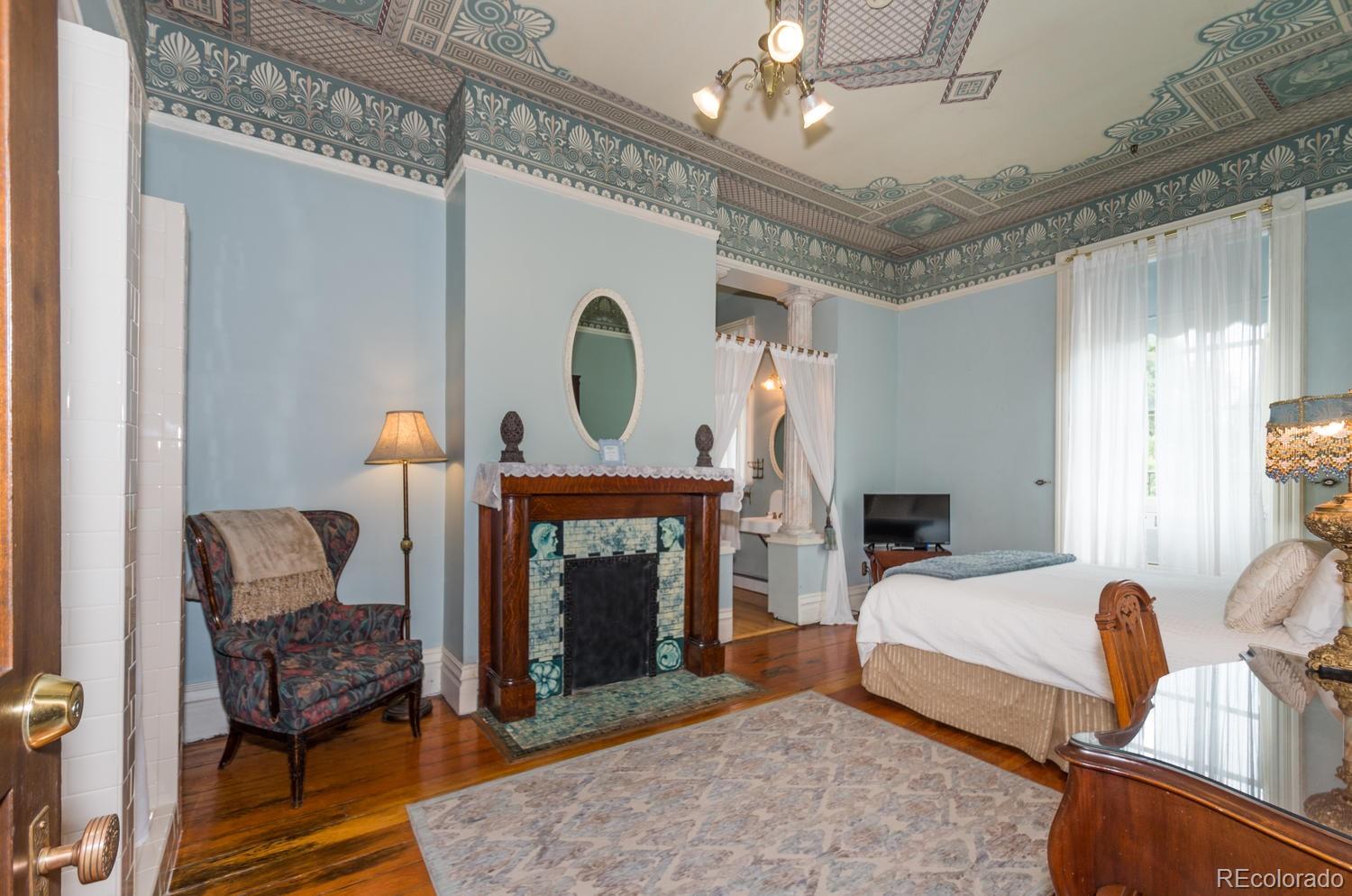 MLS Image #10 for 2555 w 37th avenue,denver, Colorado