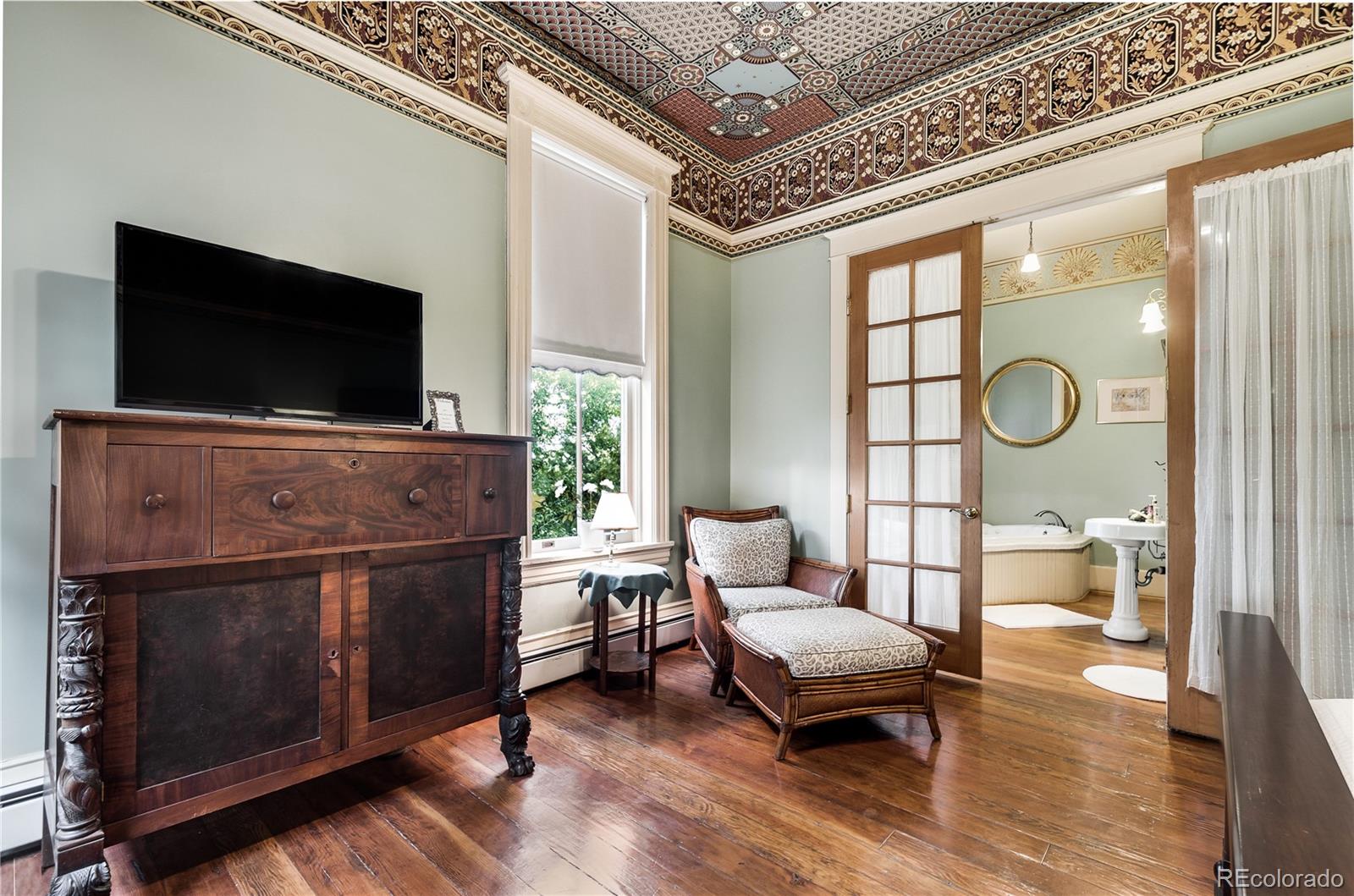 MLS Image #11 for 2555 w 37th avenue,denver, Colorado
