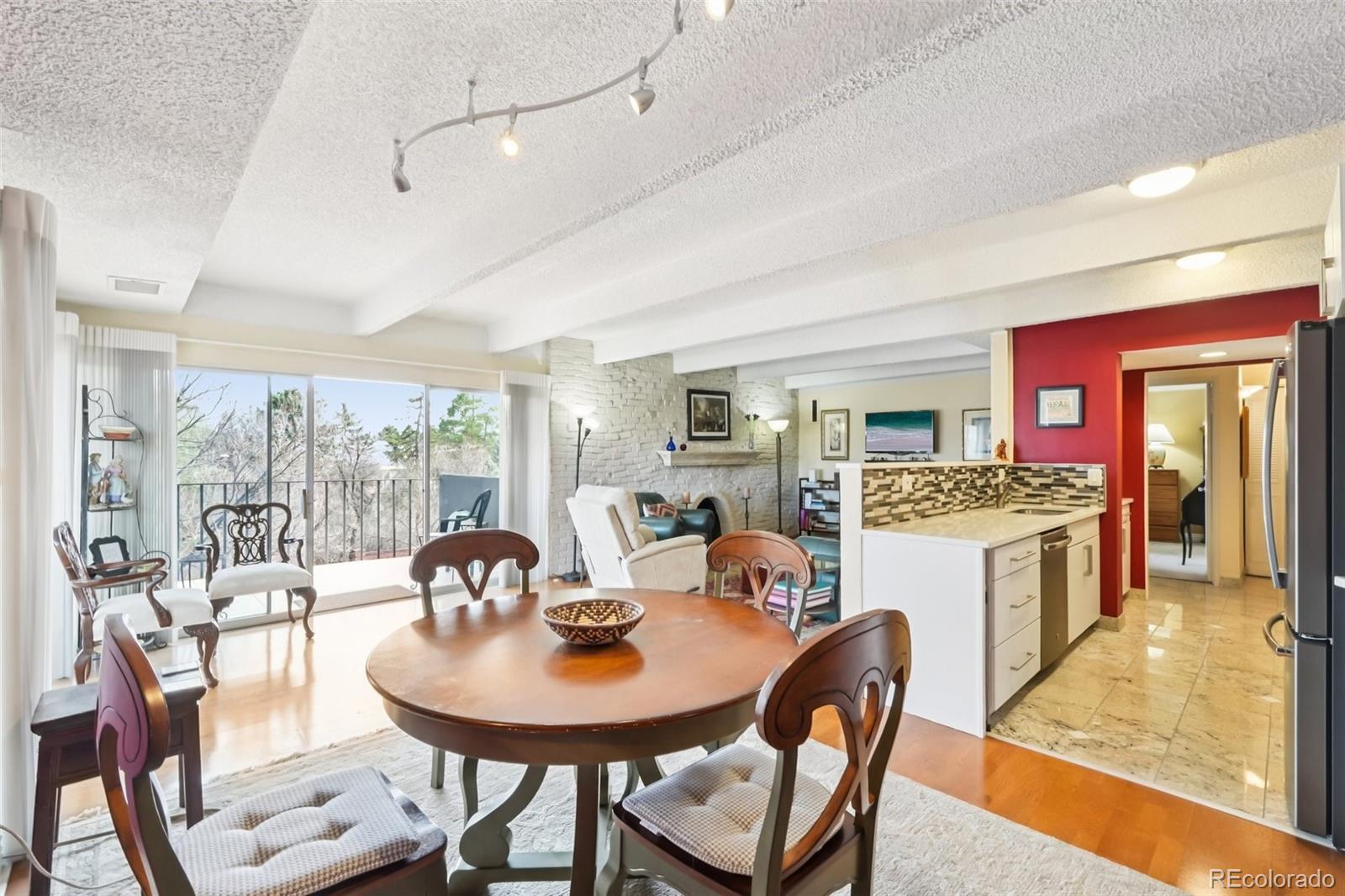 MLS Image #12 for 675 s university boulevard,denver, Colorado