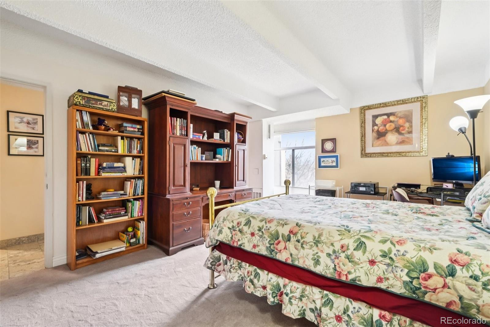 MLS Image #22 for 675 s university boulevard,denver, Colorado