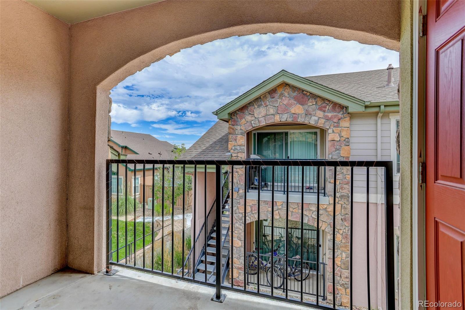 MLS Image #11 for 15165 e 16th place,aurora, Colorado