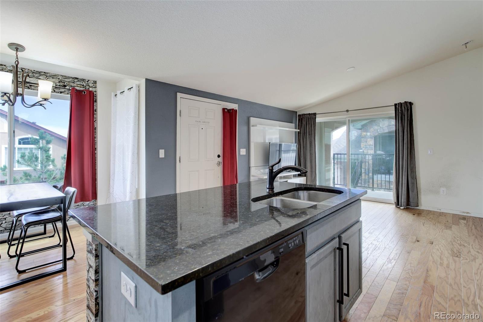 MLS Image #2 for 15165 e 16th place,aurora, Colorado