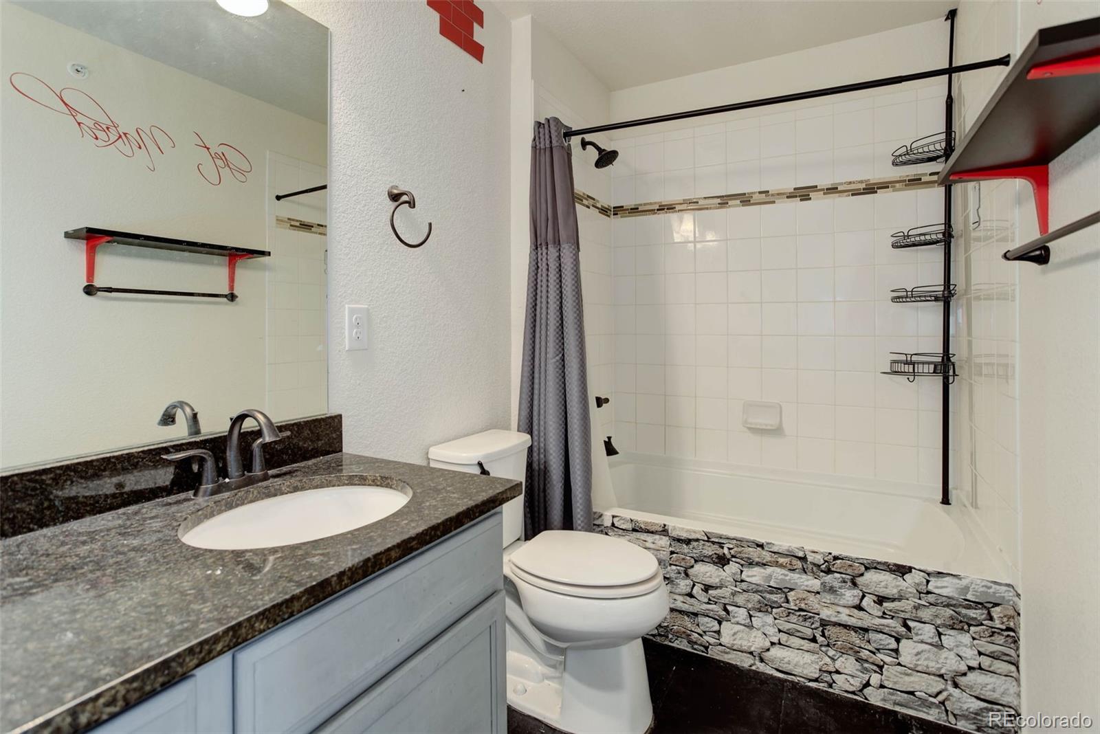 MLS Image #21 for 15165 e 16th place,aurora, Colorado