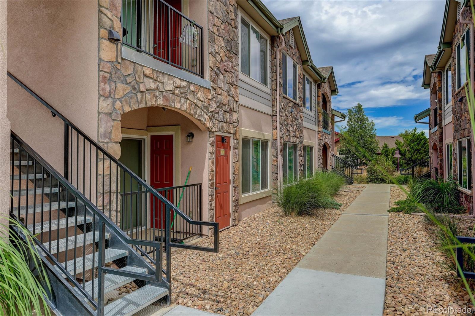 MLS Image #23 for 15165 e 16th place,aurora, Colorado