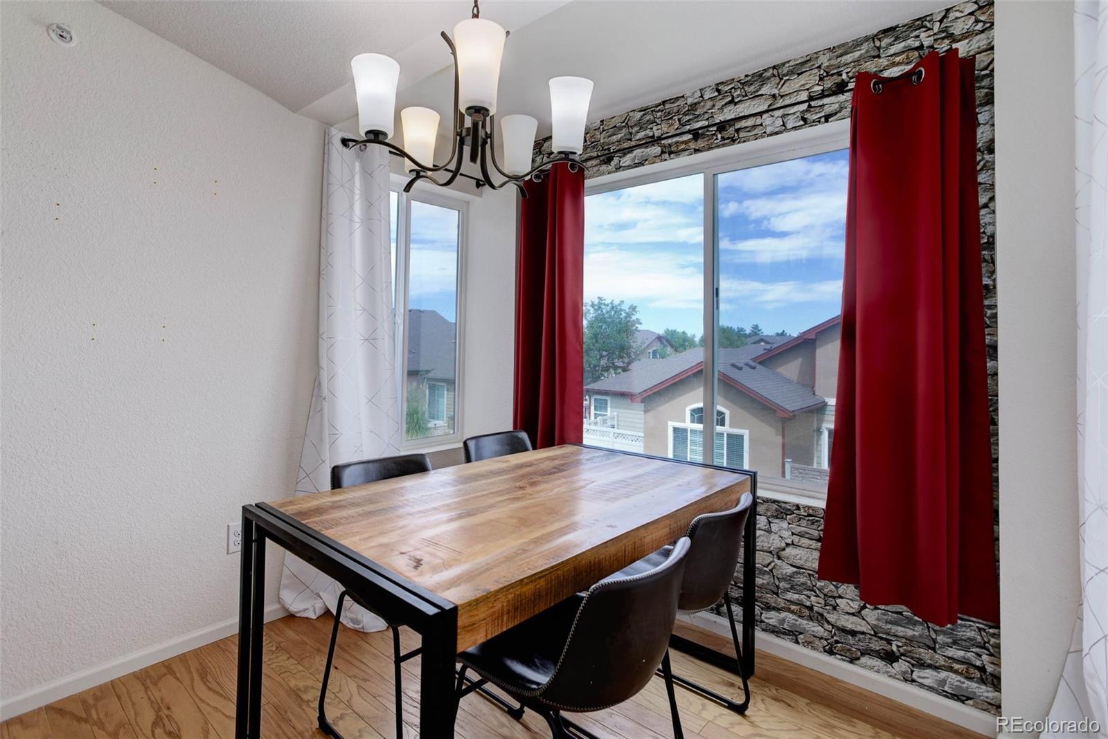 MLS Image #5 for 15165 e 16th place,aurora, Colorado