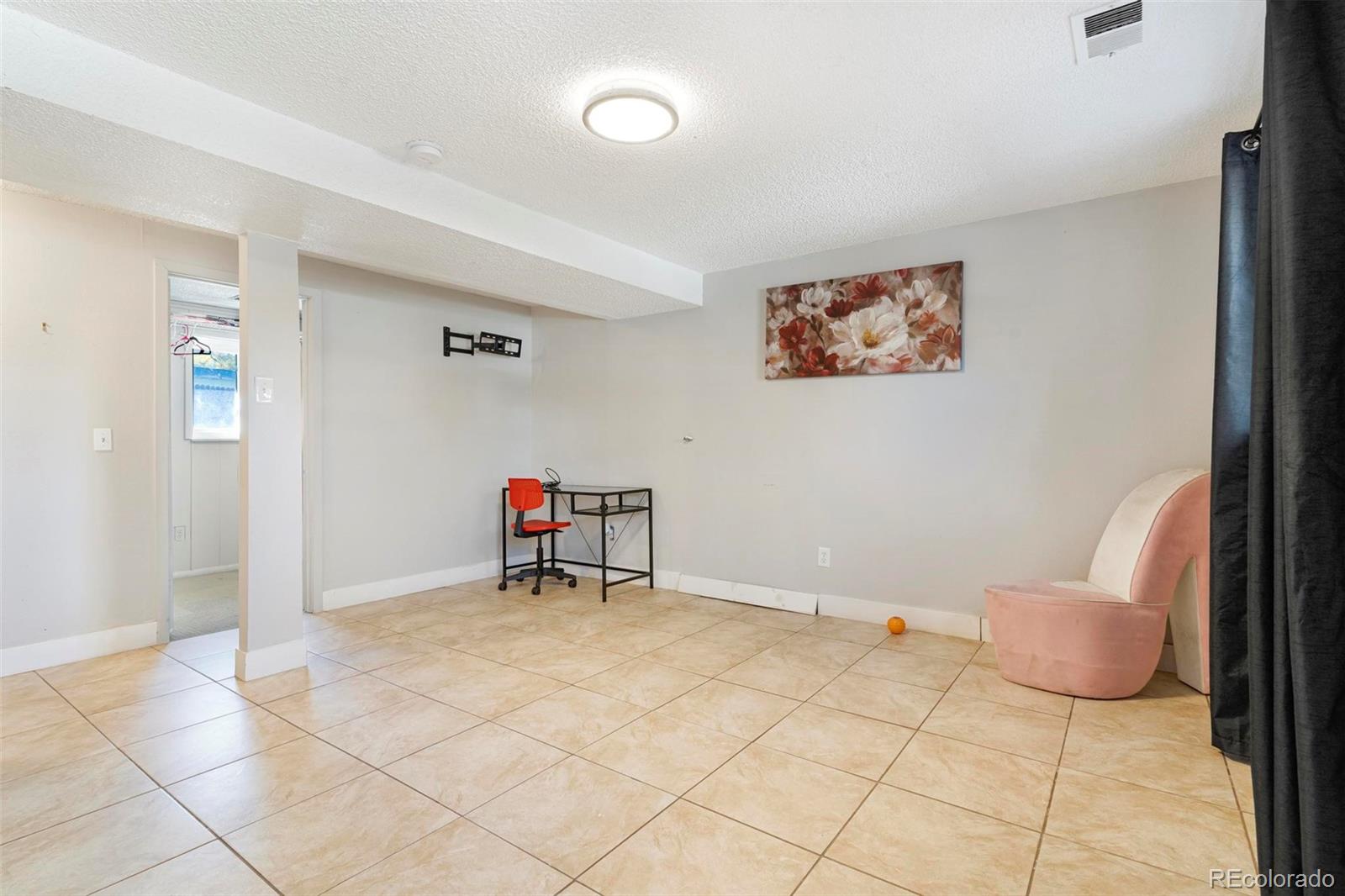 MLS Image #13 for 1444 s helena circle,aurora, Colorado