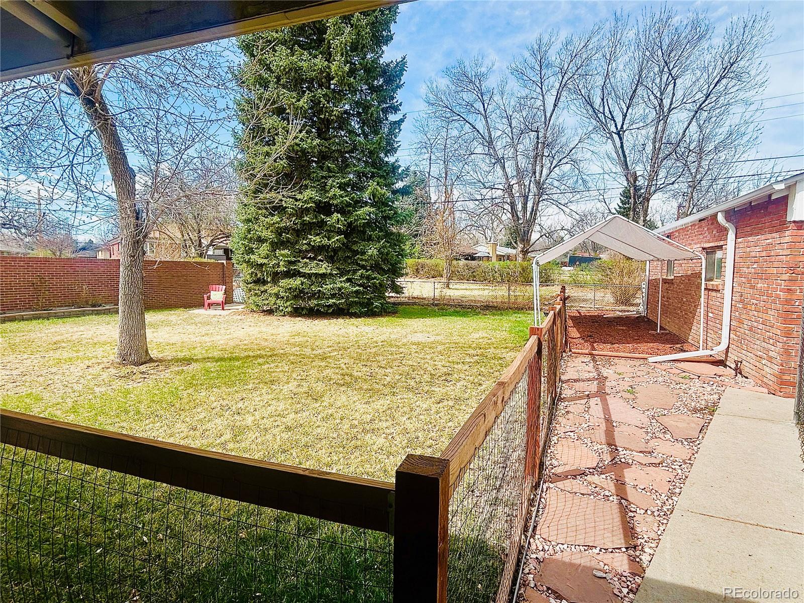 MLS Image #11 for 4759 s hawthorne street,englewood, Colorado