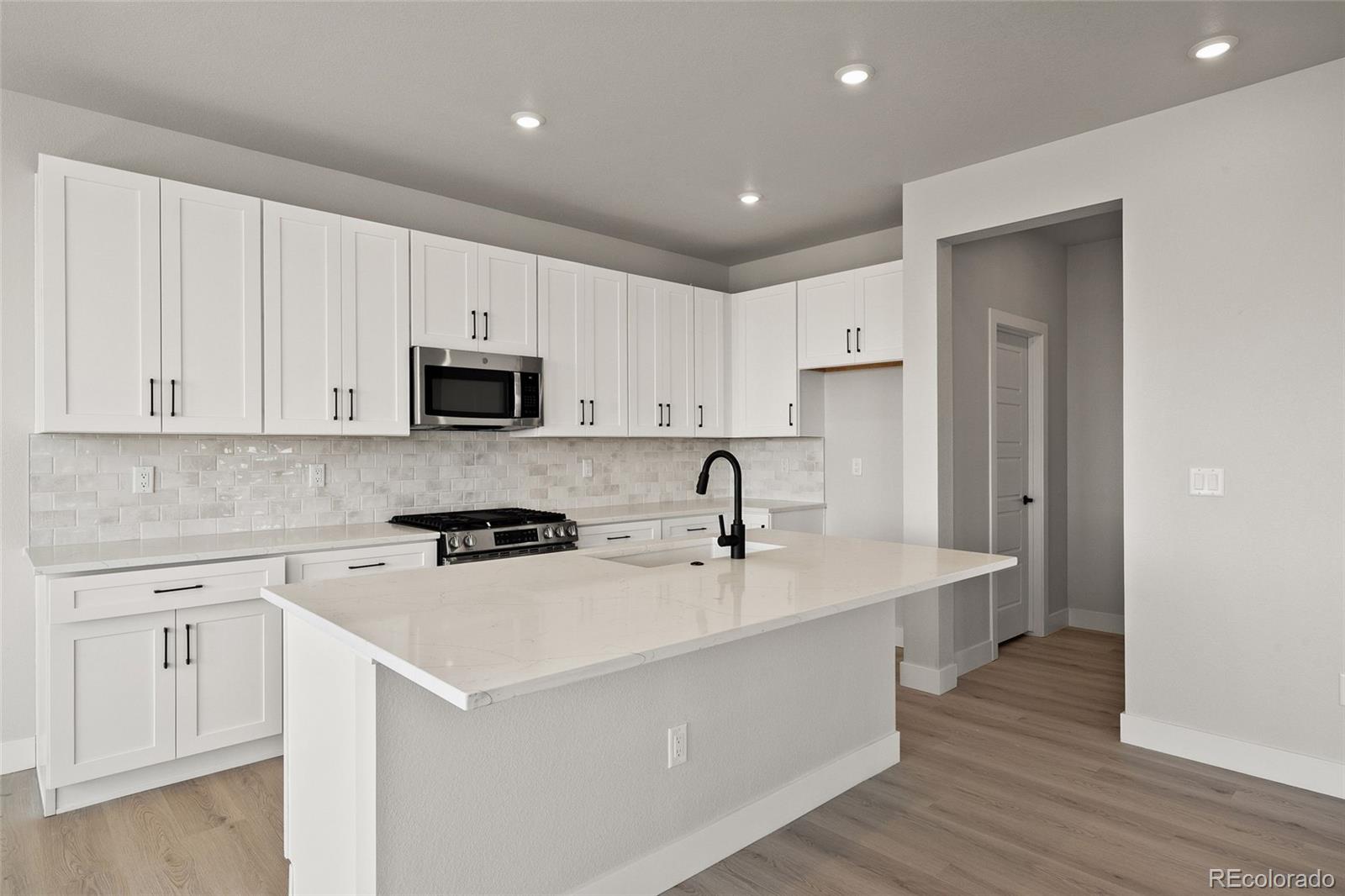 MLS Image #14 for 16426  lone wolf place,parker, Colorado