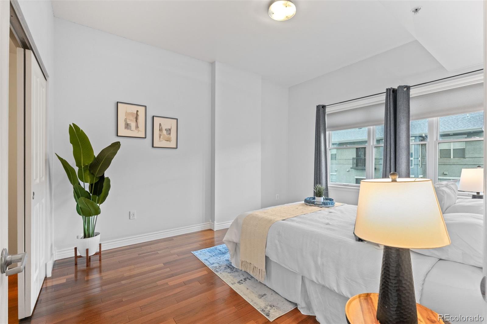 MLS Image #19 for 1950 n logan street,denver, Colorado