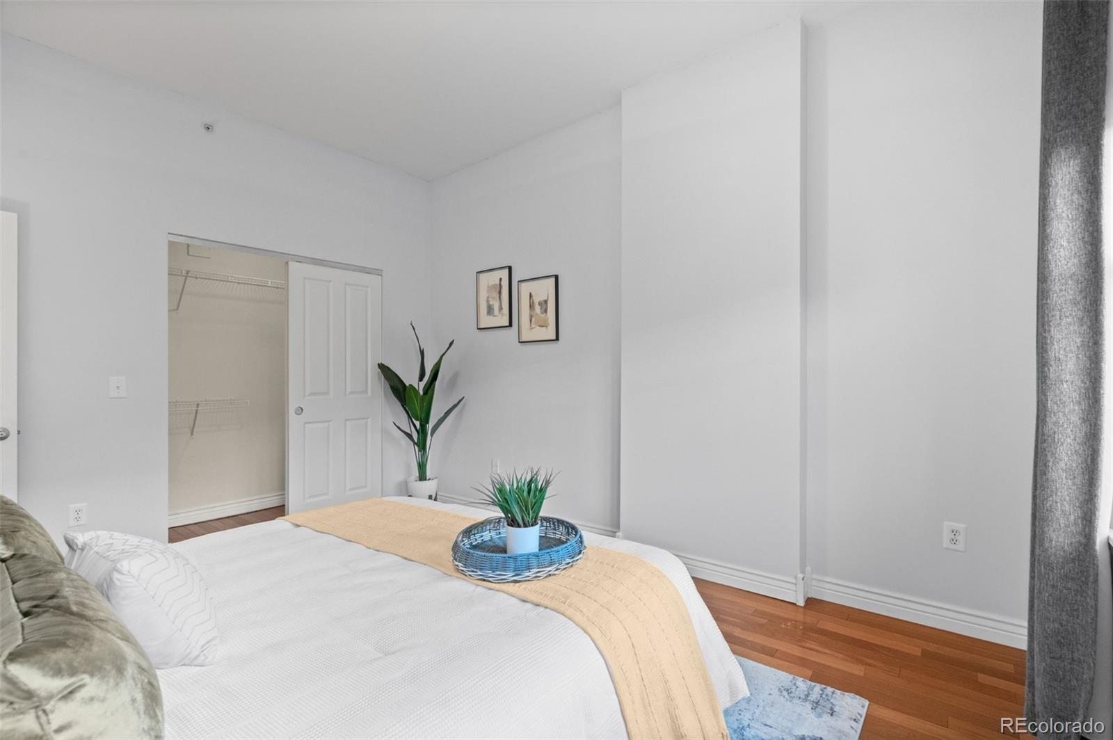 MLS Image #21 for 1950 n logan street,denver, Colorado