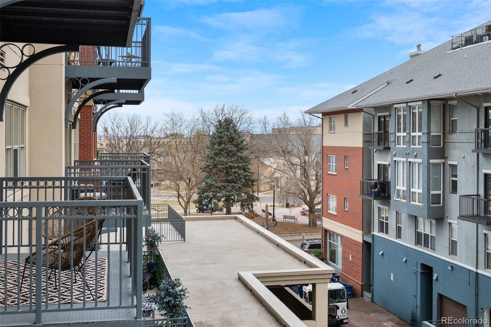 MLS Image #26 for 1950 n logan street,denver, Colorado